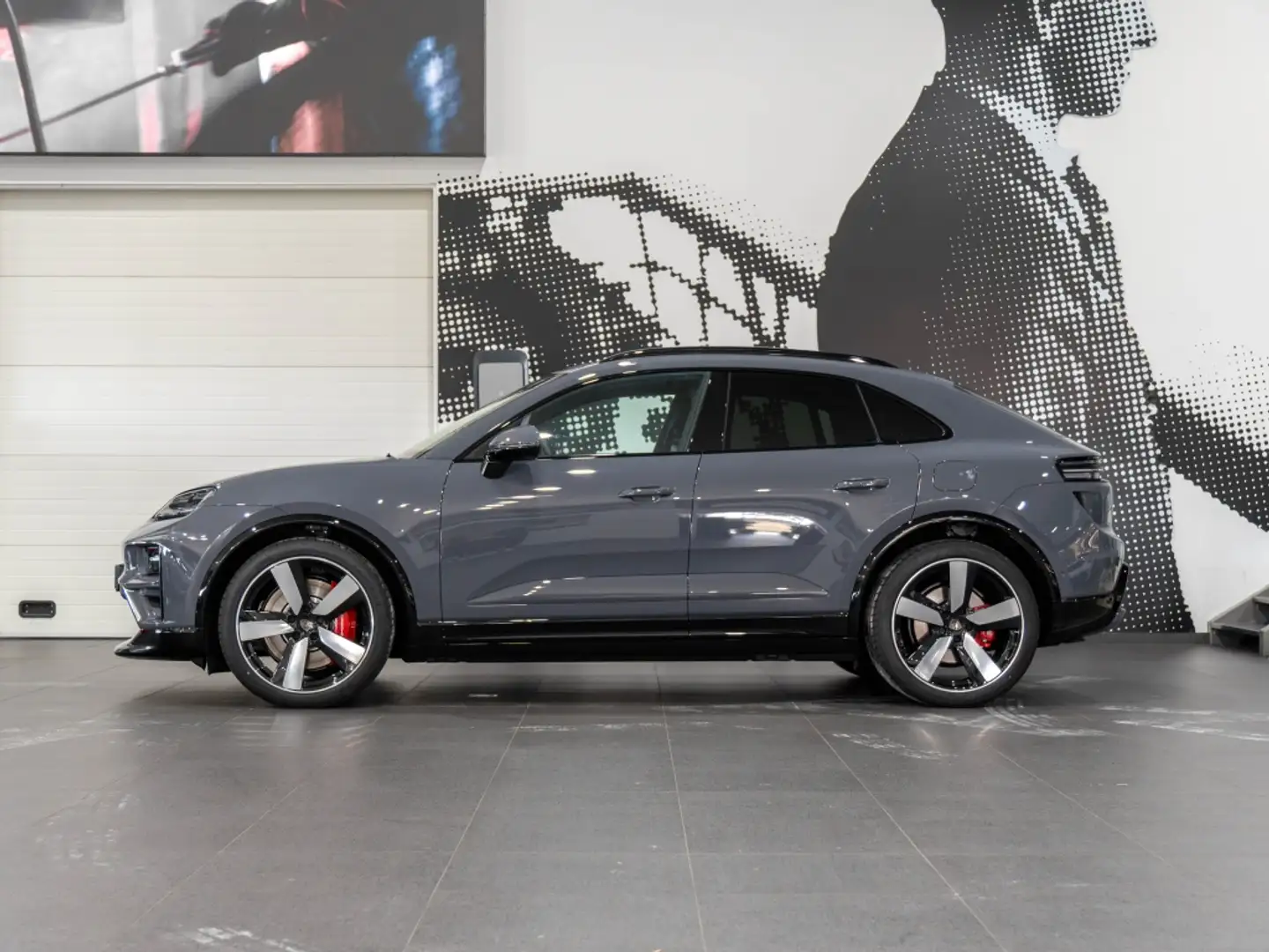 Porsche Macan Turbo Gris - 2