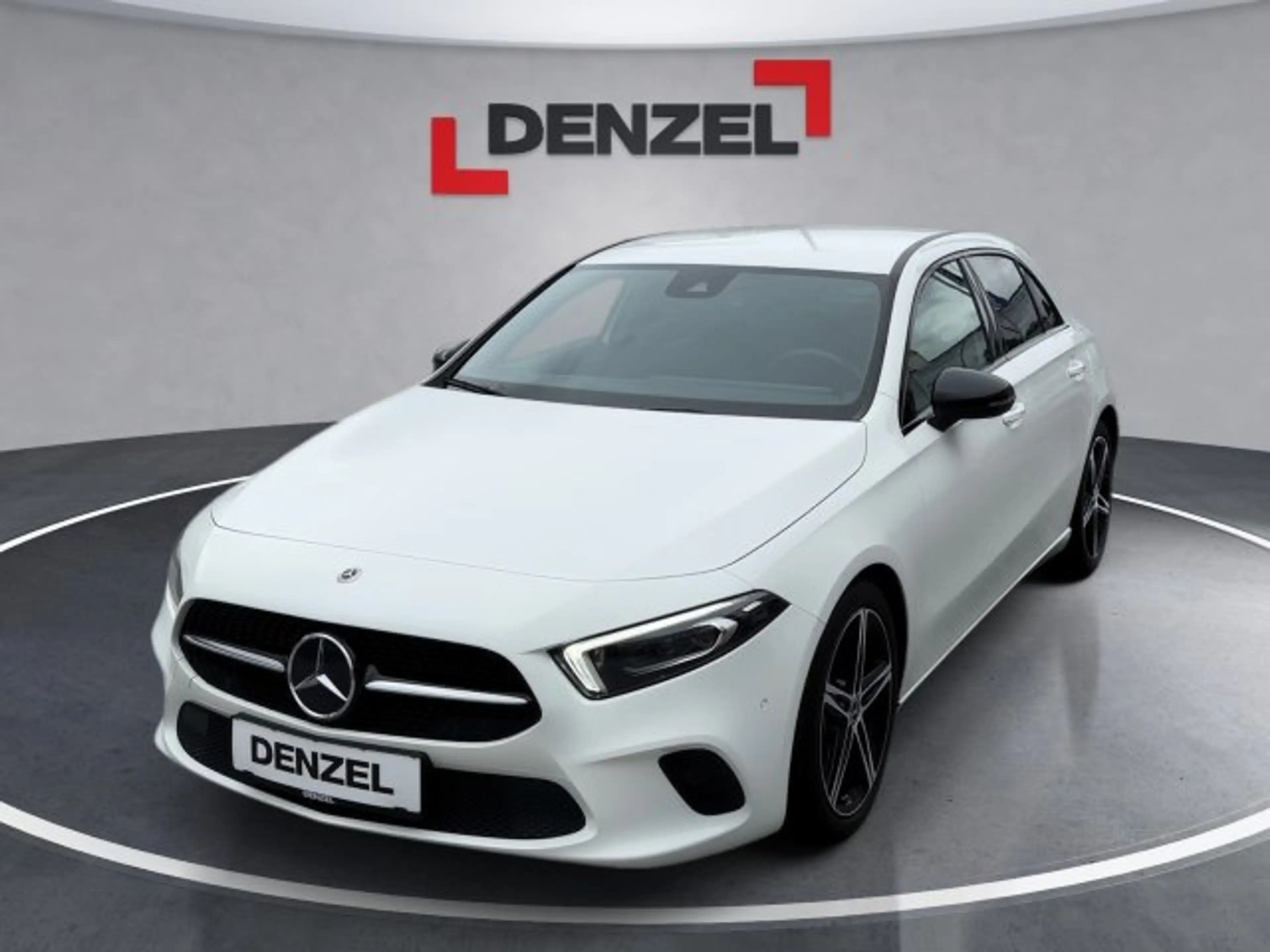Mercedes-Benz A 180 Aut. — photo 8