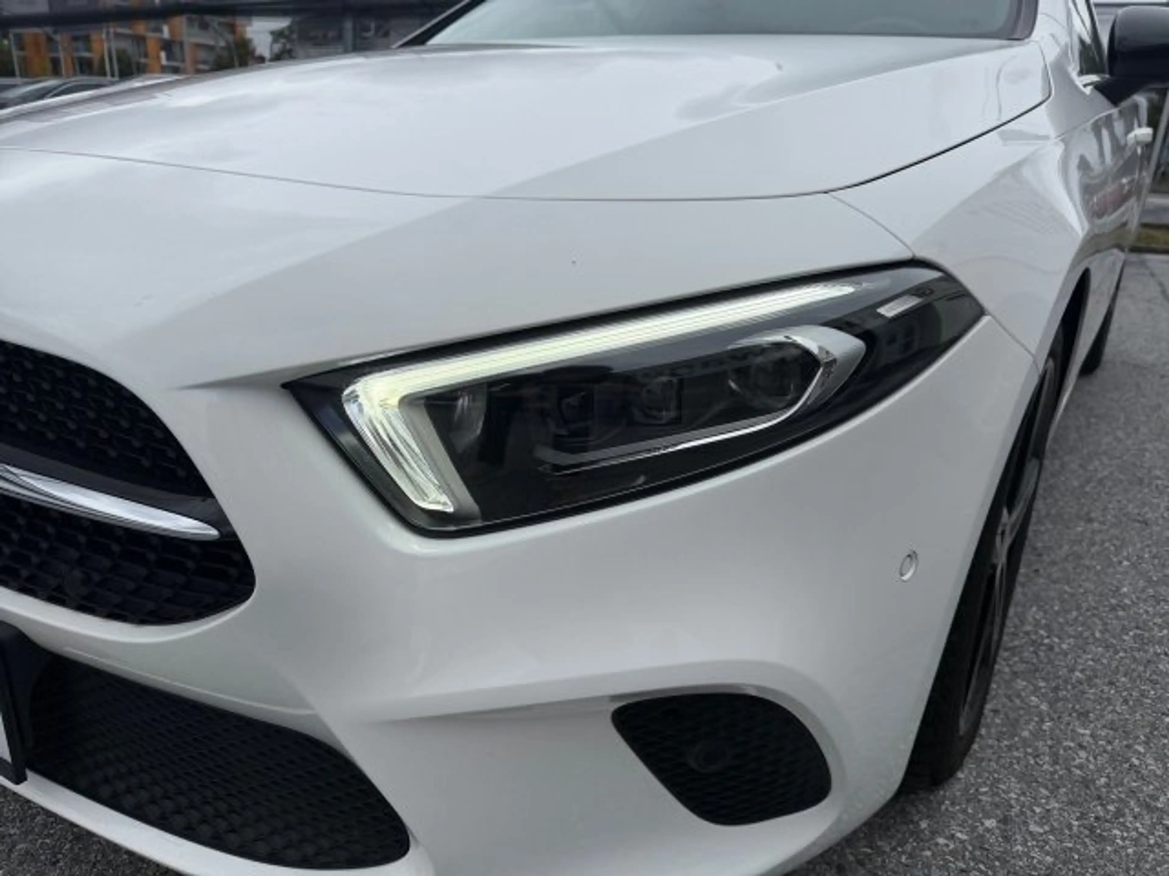 Mercedes-Benz A 180 Aut. — photo 4