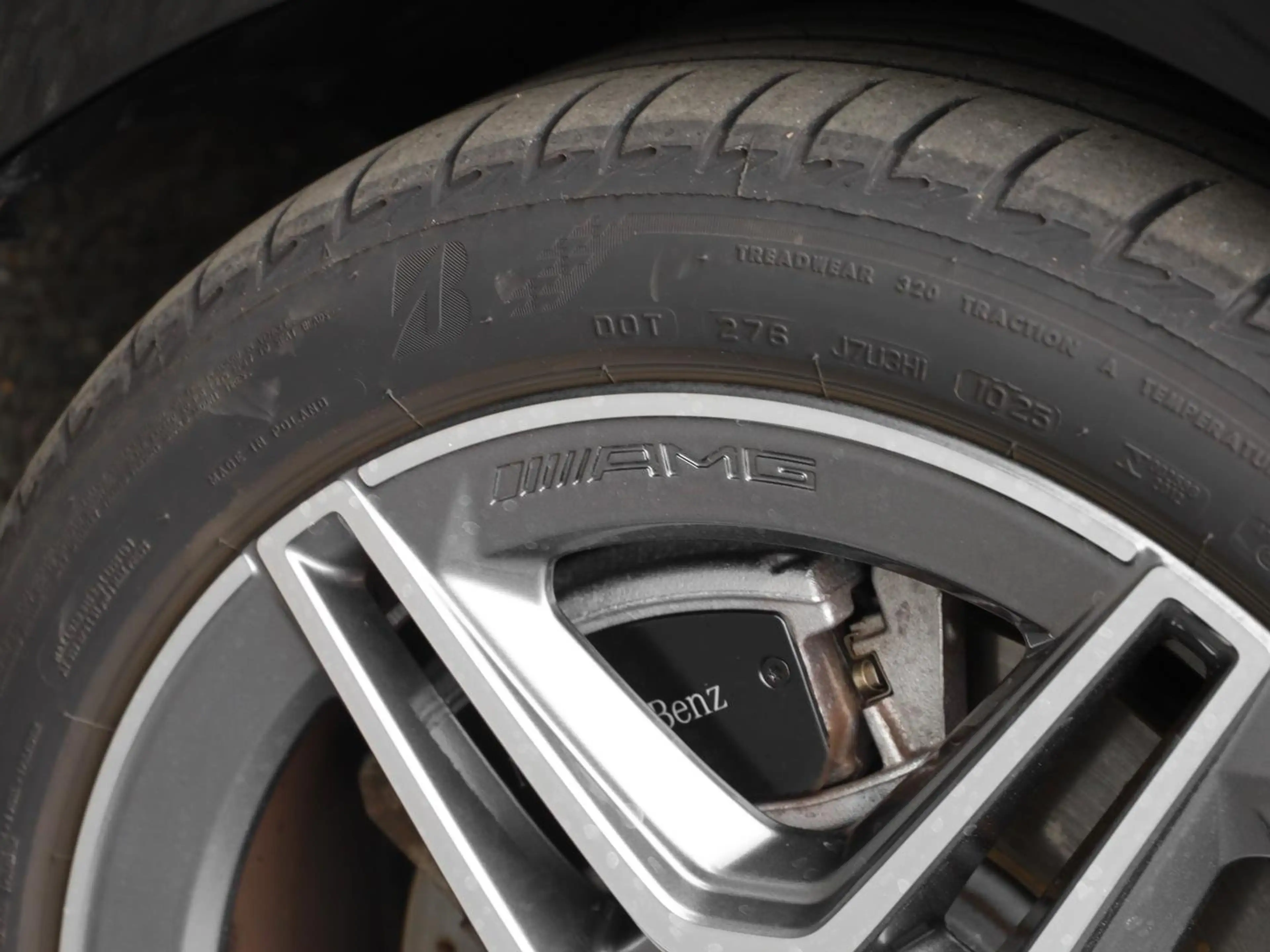 Mercedes-Benz CLA 200 AMG Advanced Panorama Ambiente Kamera — photo 13