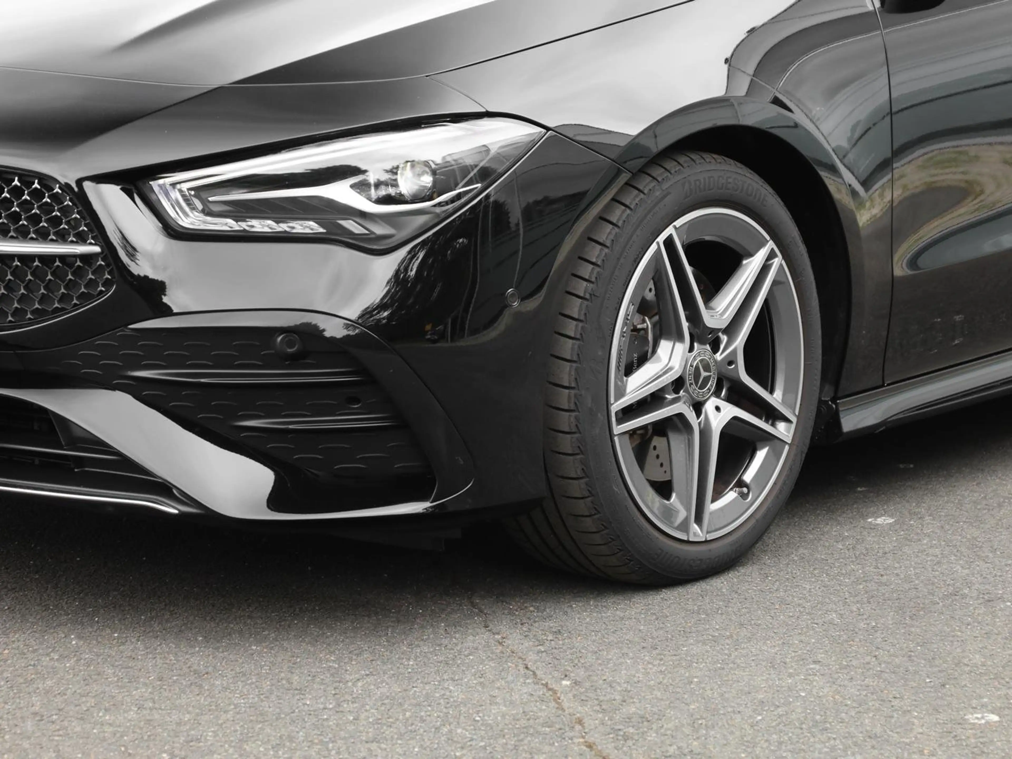 Mercedes-Benz CLA 200 AMG Advanced Panorama Ambiente Kamera — photo 12