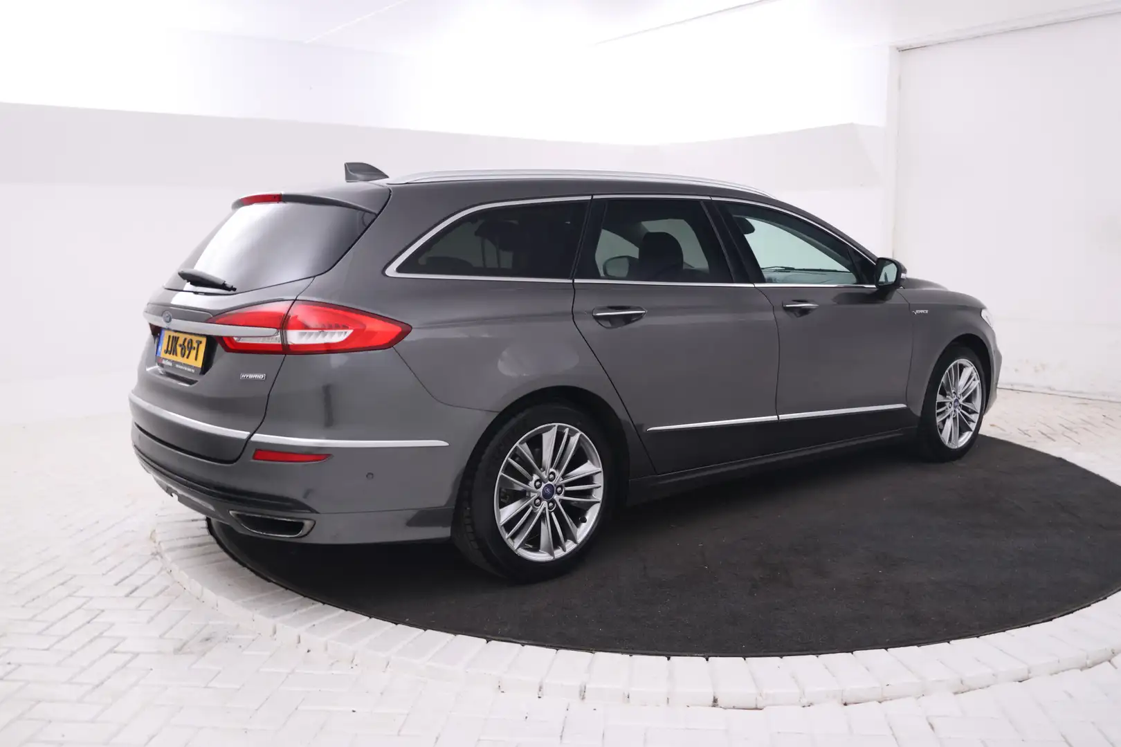 Ford Mondeo Wagon 2.0 IVCT HEV Vignale BOMVOL! Leder, Trekhaak Grigio - 2