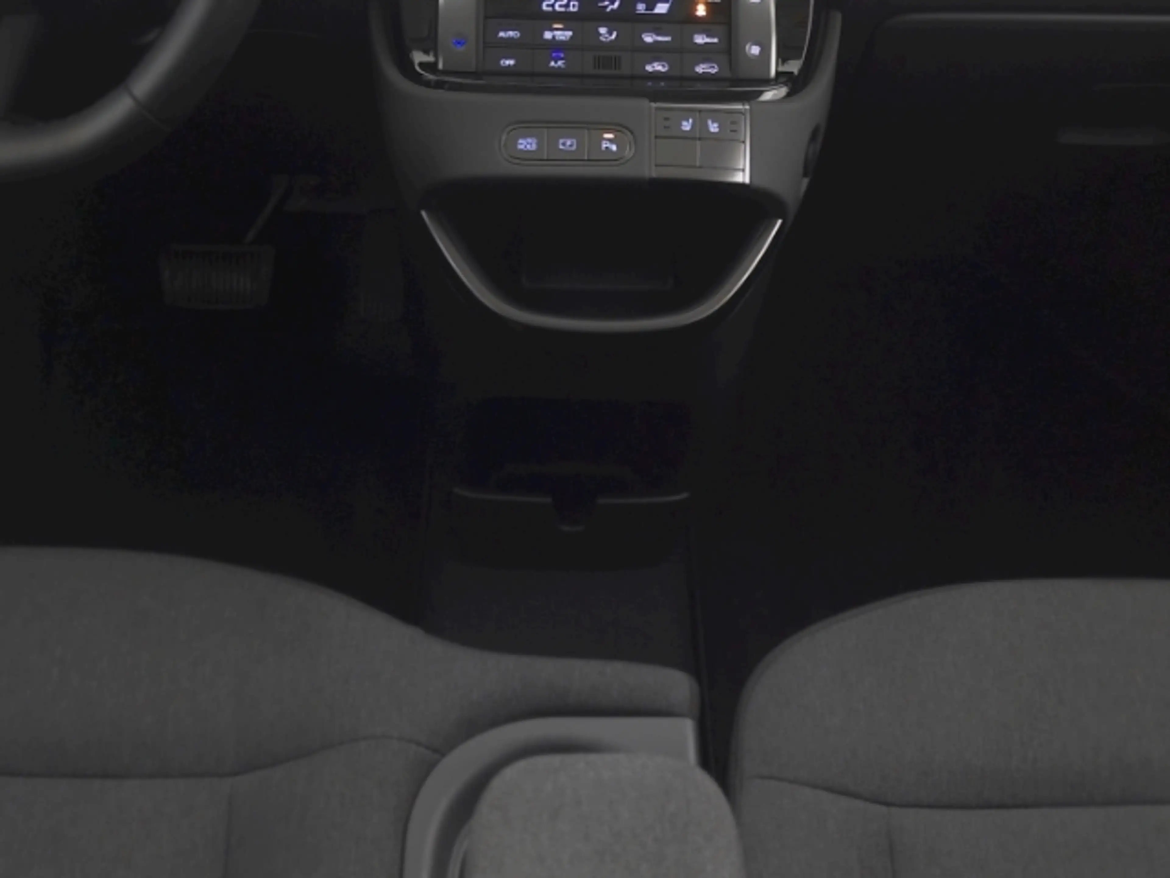 Hyundai Inster TREND 49kWH+NAVI+RÜCKFAHRKAMERA+SITZ-/LENKRADHEIZU — photo 13
