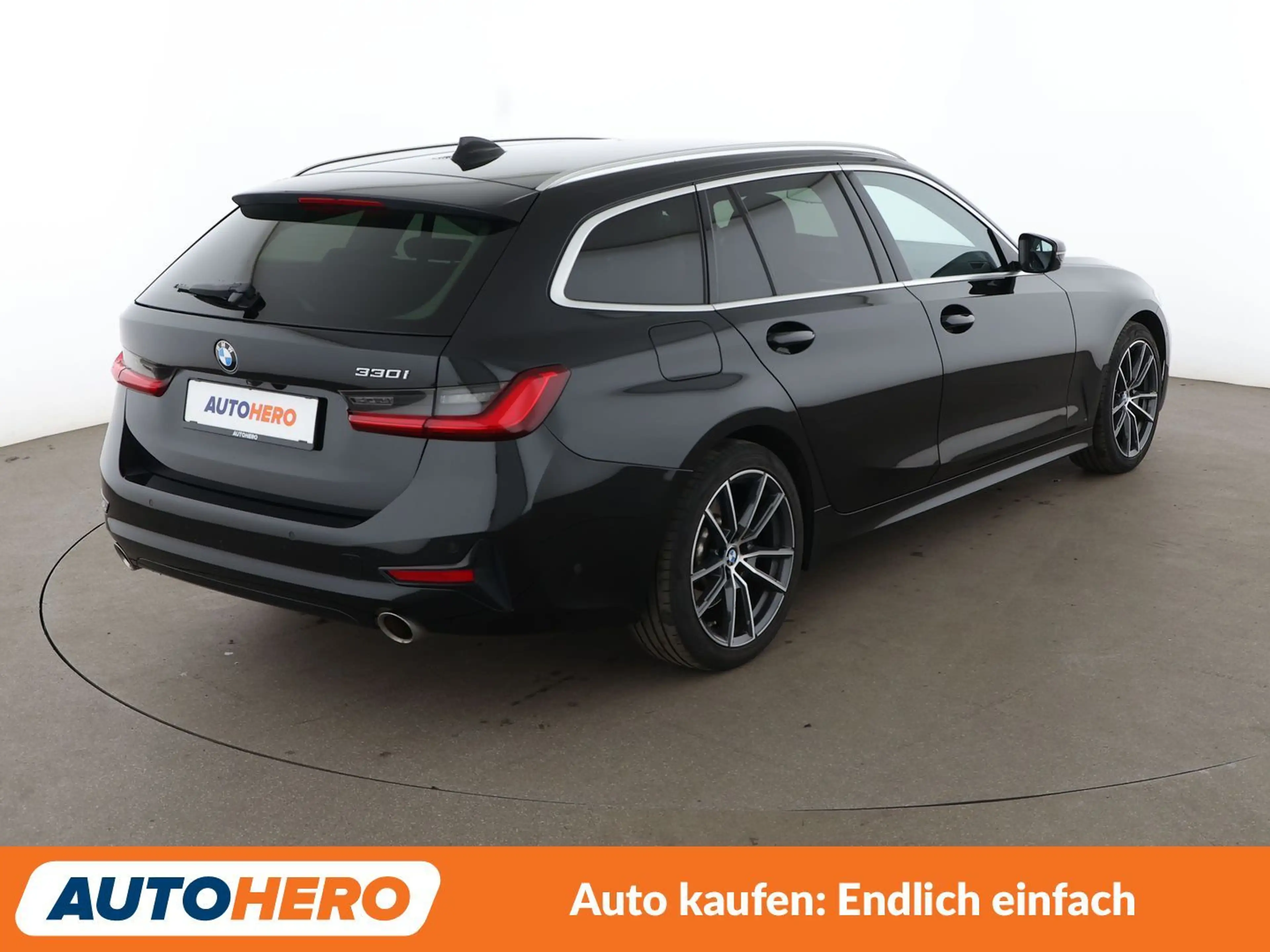 BMW 330 i Sport Line Aut.*NAVI*360*LASER* — photo 6