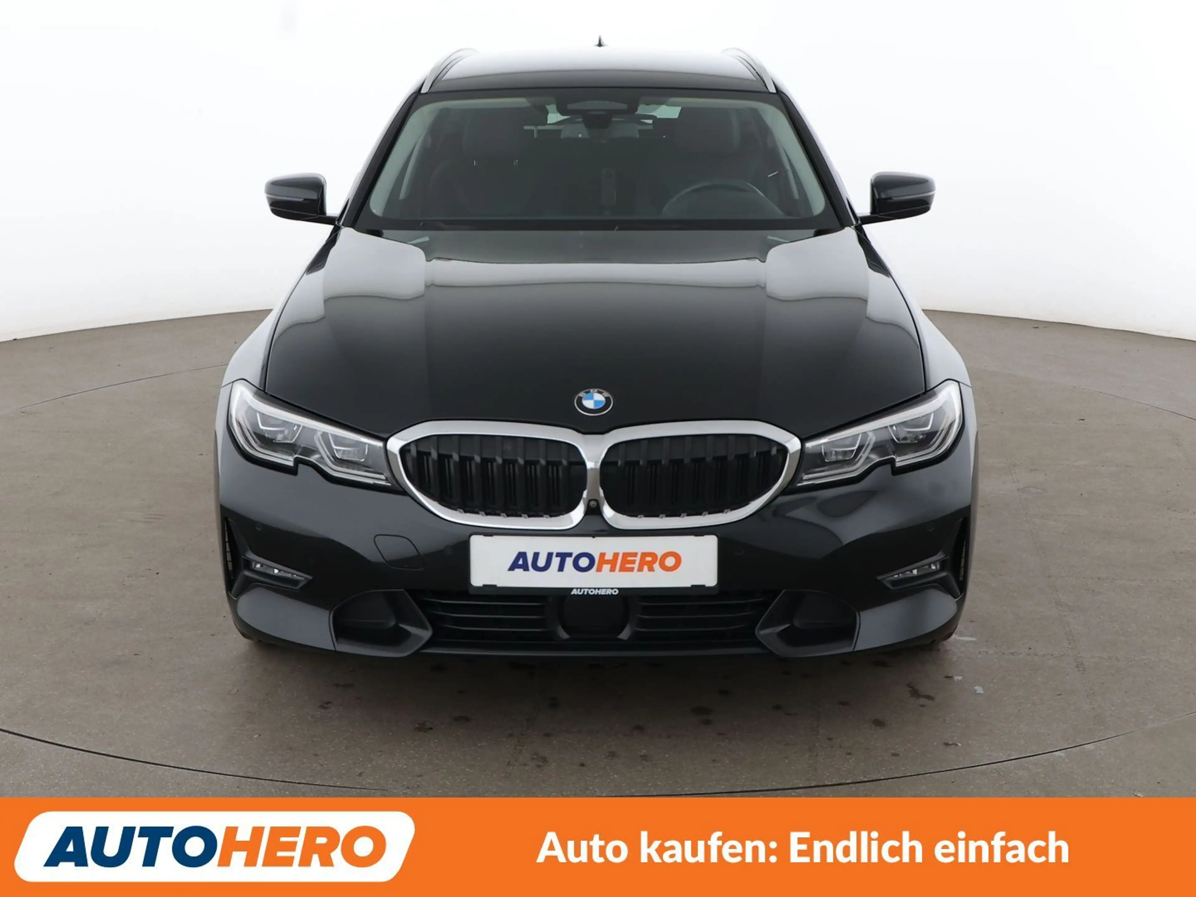 BMW 330 i Sport Line Aut.*NAVI*360*LASER* — photo 9