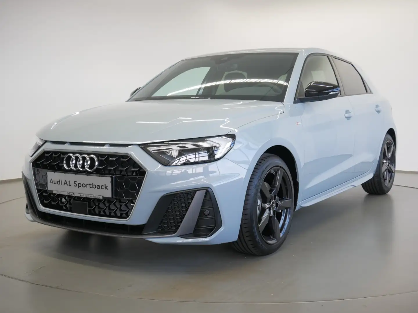 Audi A1 Sportback S line 30 TFSI S tronic Grau - 2