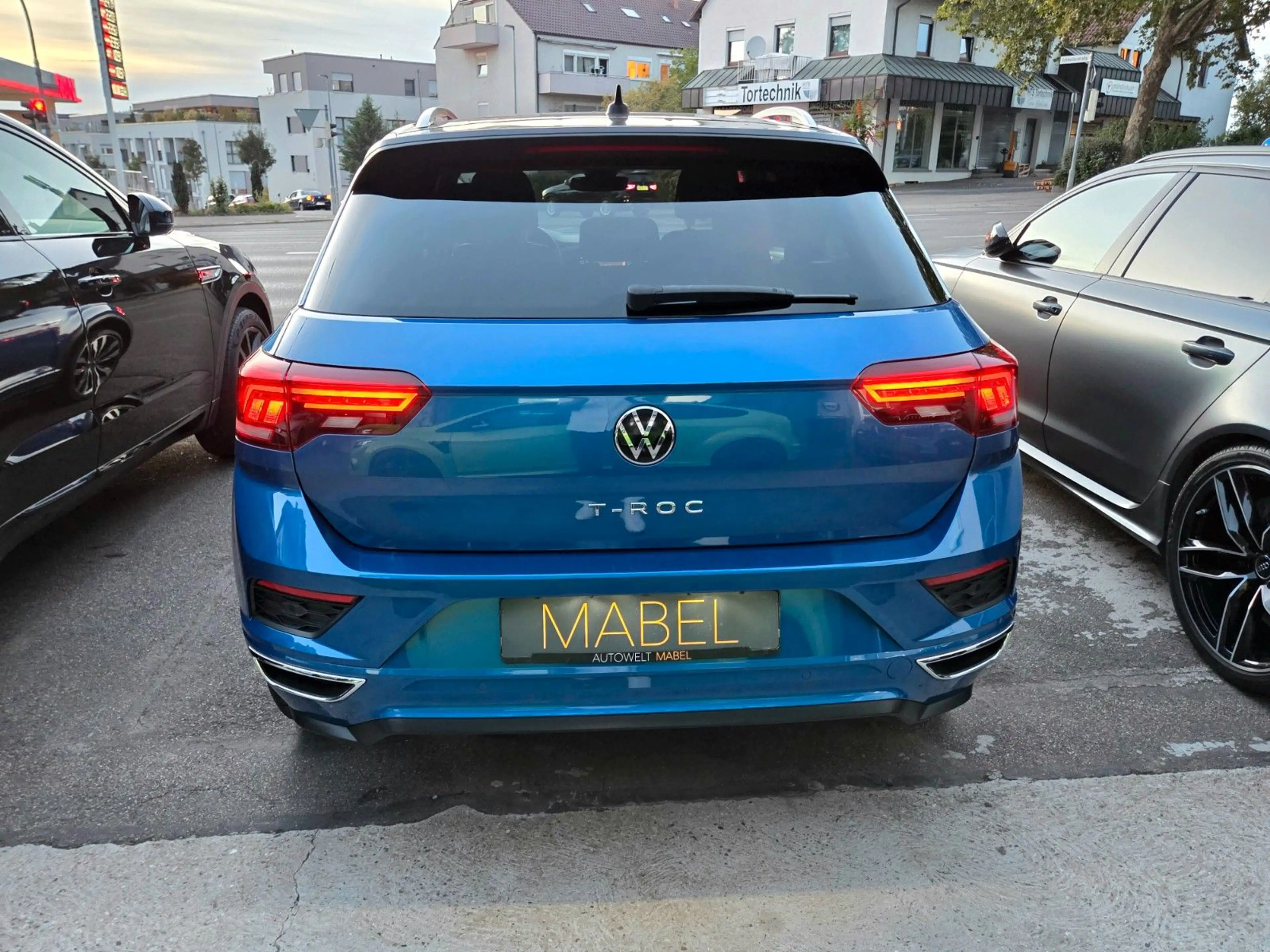 Volkswagen T-Roc 1.5 TSI DSG R-Line Sport +ACC+LED+BEATS+ — photo 5