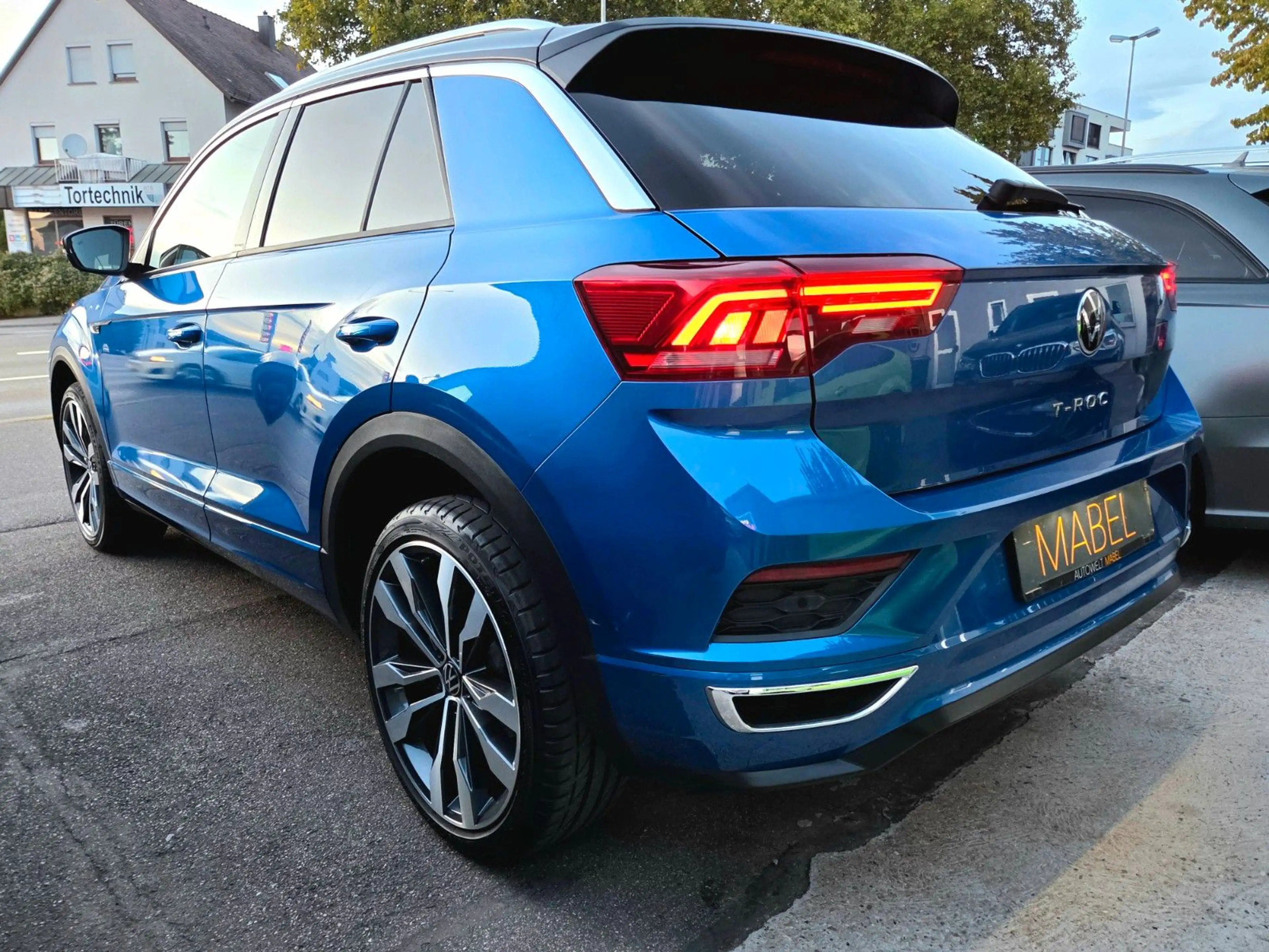 Volkswagen T-Roc 1.5 TSI DSG R-Line Sport +ACC+LED+BEATS+ — photo 6