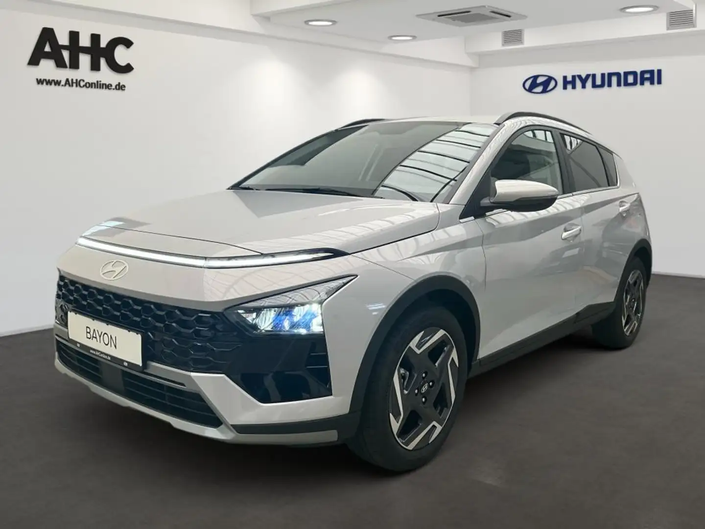 Hyundai BAYON 1.0 T-GDI 7-DCT Prime LM KlimaA Navi PDC Grau - 1