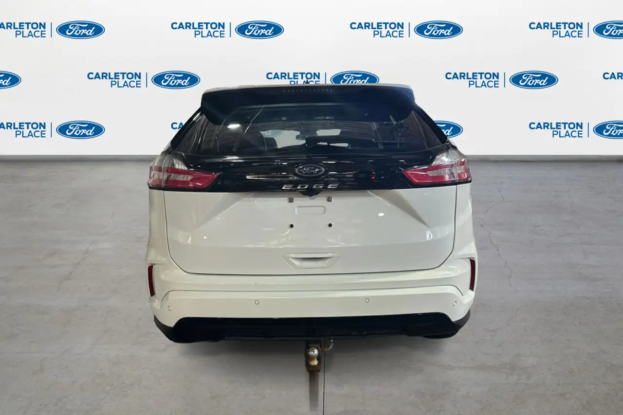Ford Edge снимка Ford Edge
