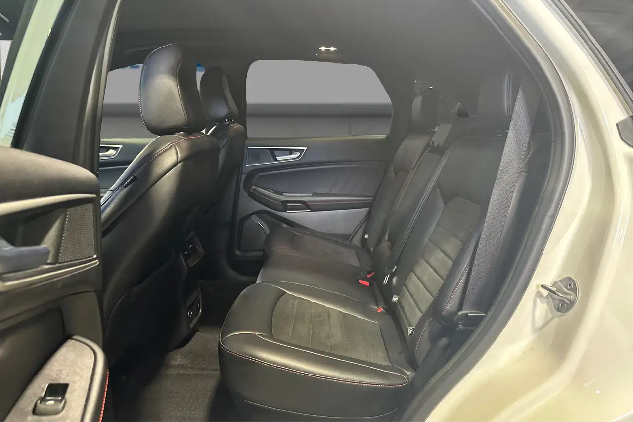 Ford Edge снимка Ford Edge