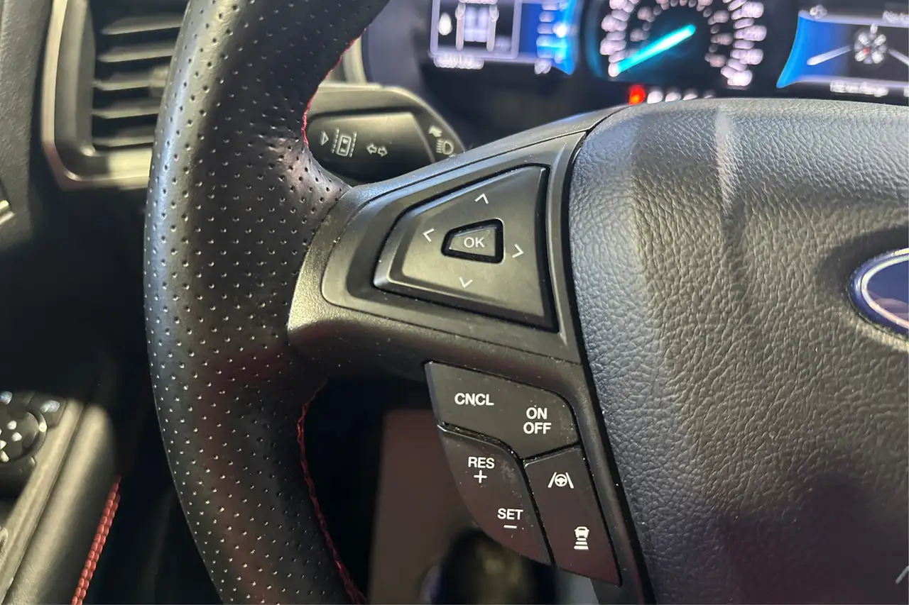 Ford Edge снимка Ford Edge