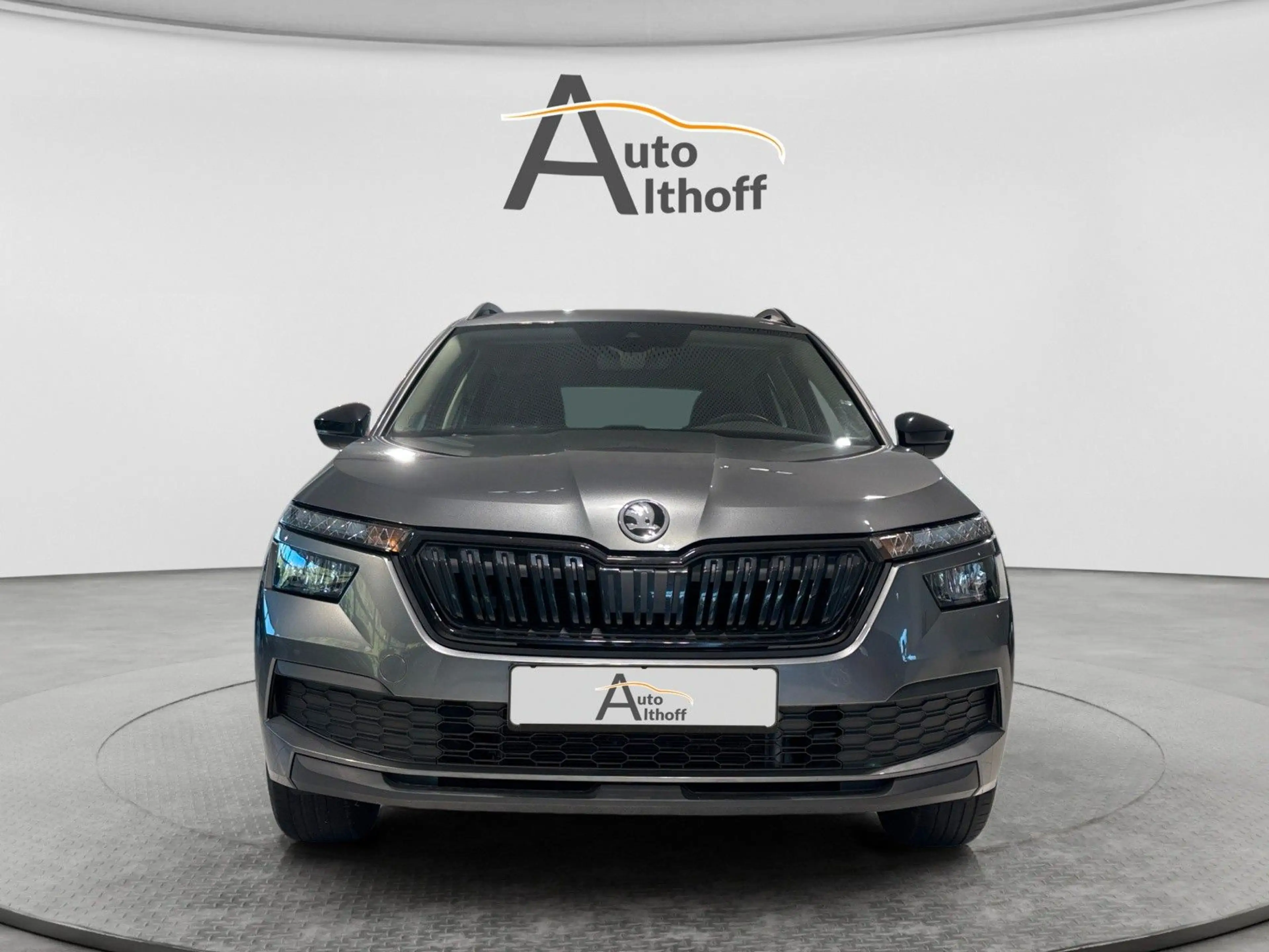 Skoda Kamiq 1.5TSI DSG Selection AHK LED TEMP SHZ APP — photo 2