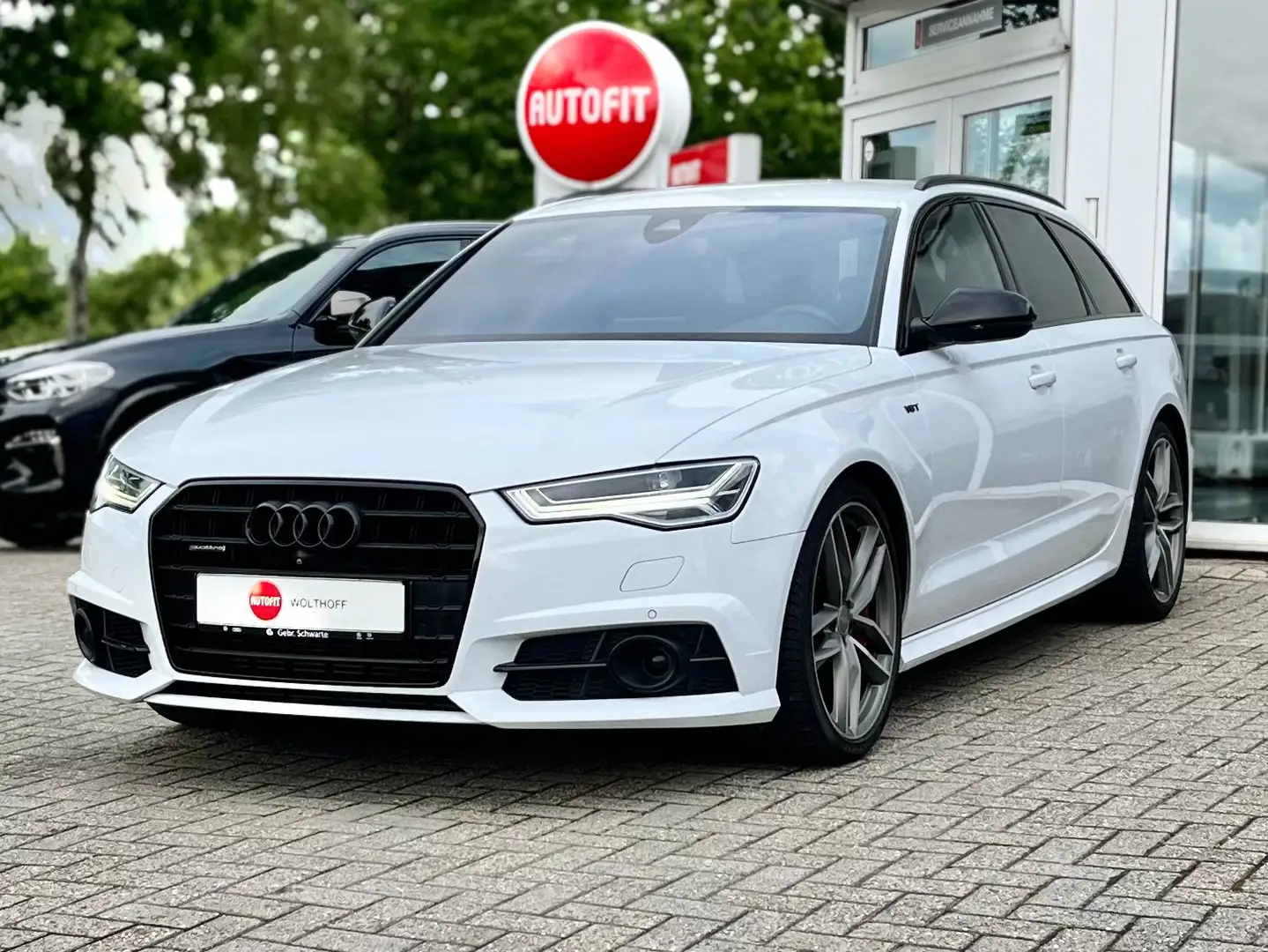 Audi A6 3.0 TDI Avant competition quattro Weiß - 2