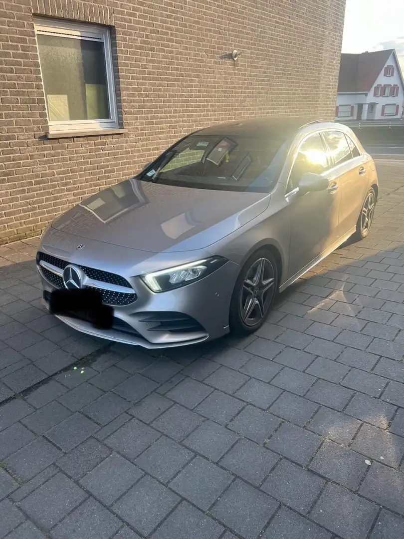 Mercedes-Benz A 160 AMG Line - 1