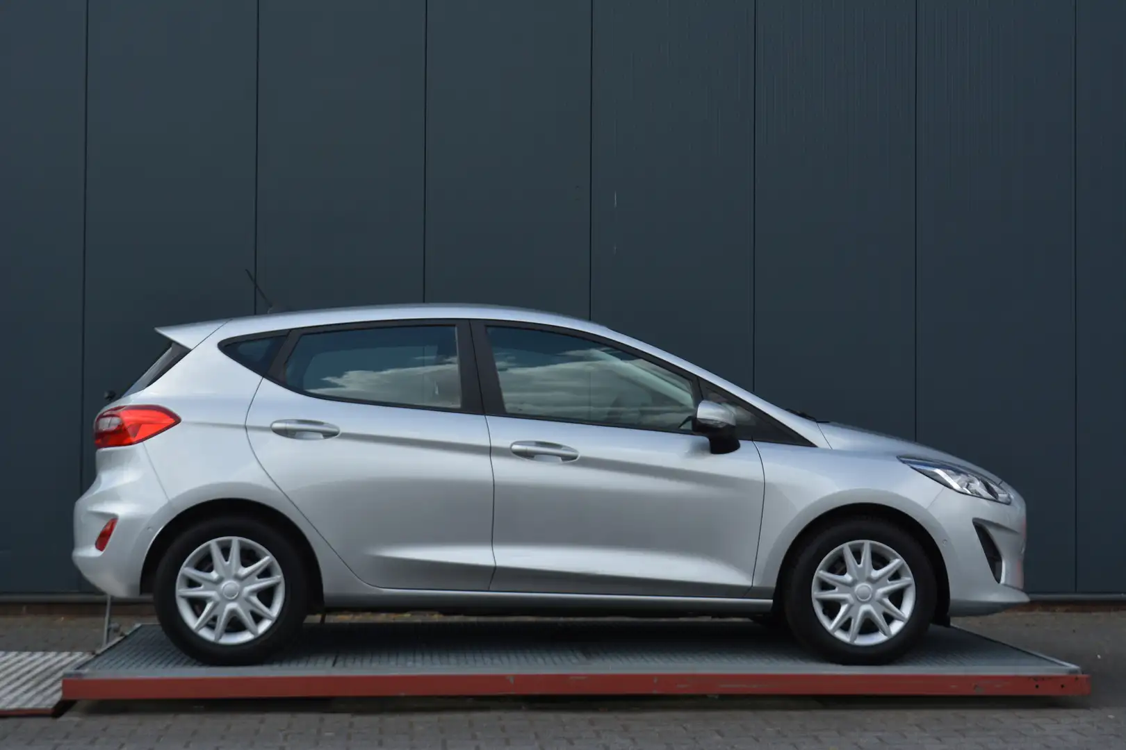 Ford Fiesta 1.0 EcoBoost Connected Grigio - 2