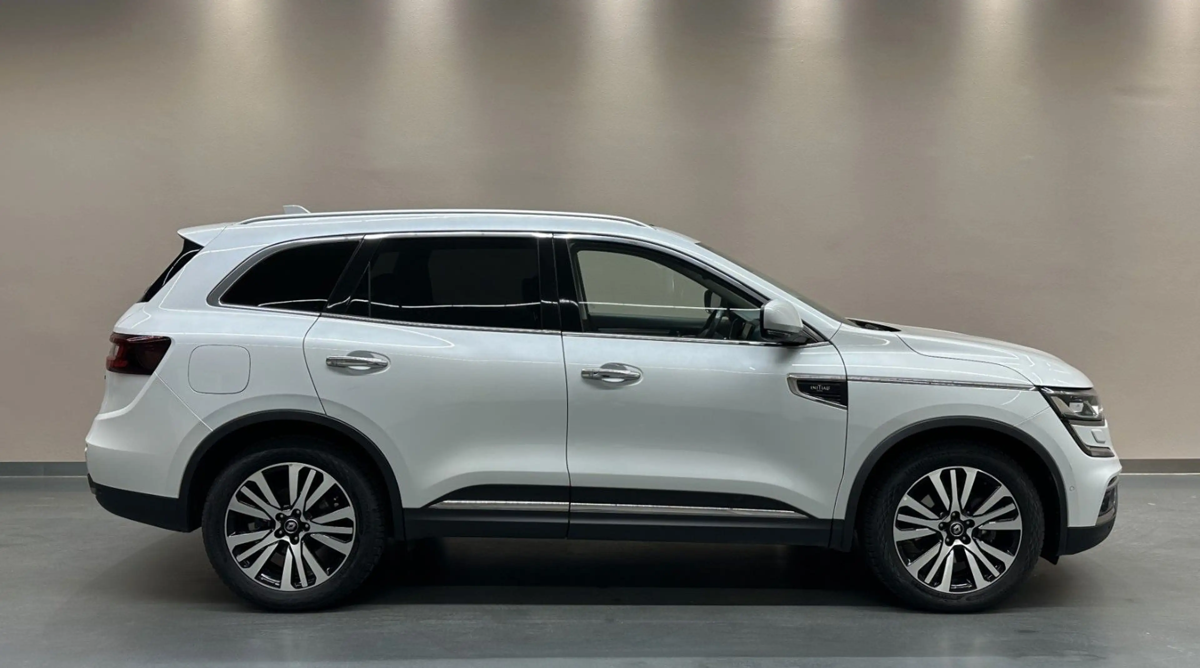 Renault Koleos Initiale Paris 4x4 *PANO*KAMERA*KEYLESS* — photo 7