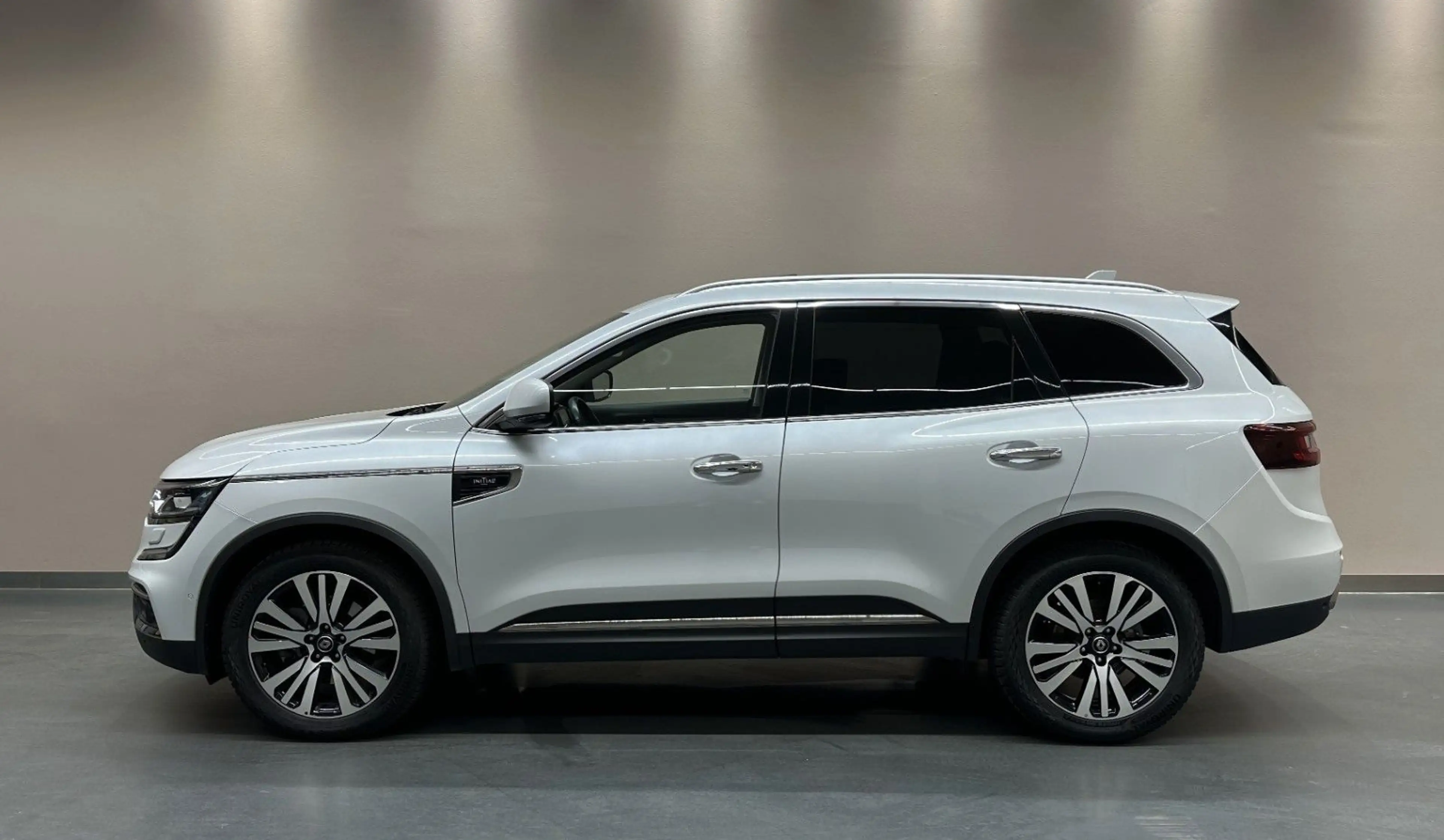 Renault Koleos Initiale Paris 4x4 *PANO*KAMERA*KEYLESS* — photo 4
