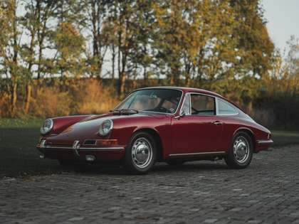 Porsche 911 1965 911 Coupe Matching numbers early chassis numb
