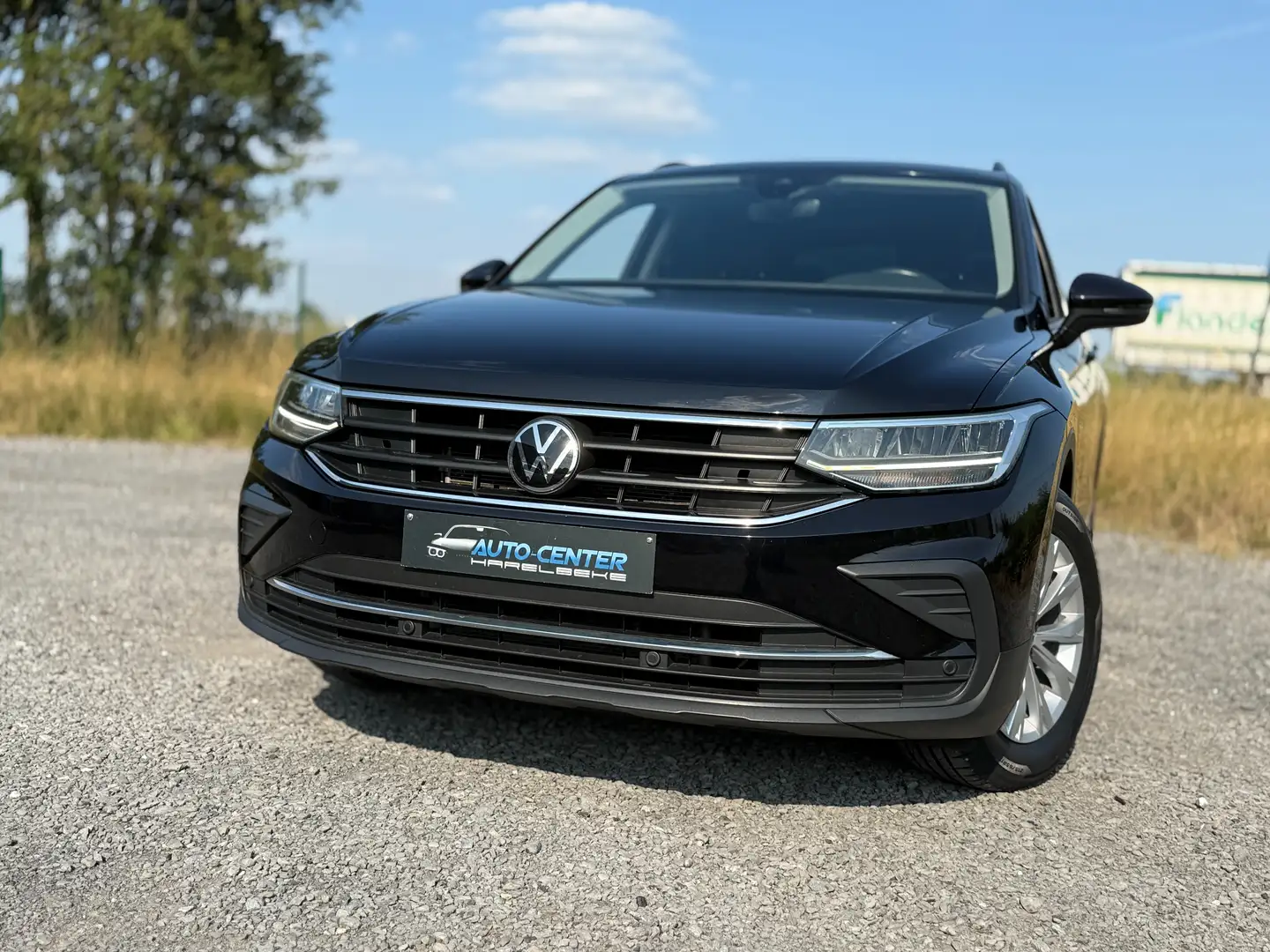 Volkswagen Tiguan Tiguan 1.5 TSI DSG Elegance facelift automaat LED Noir - 2