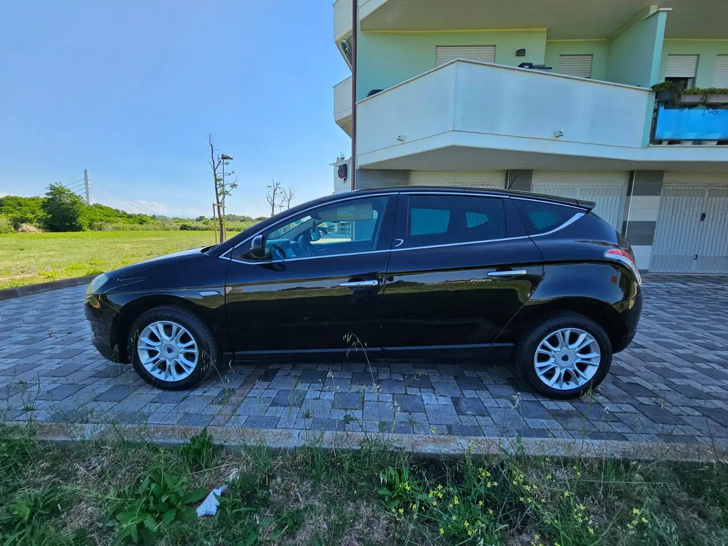 Lancia Delta III 2008 2.0 mjt Argento 165cv dpf Schwarz - 2