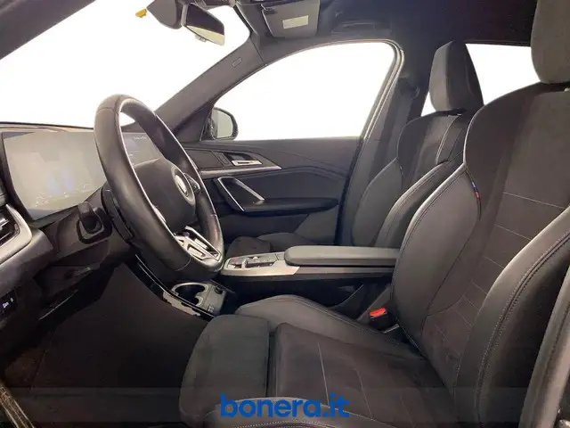 BMW X1 view 14