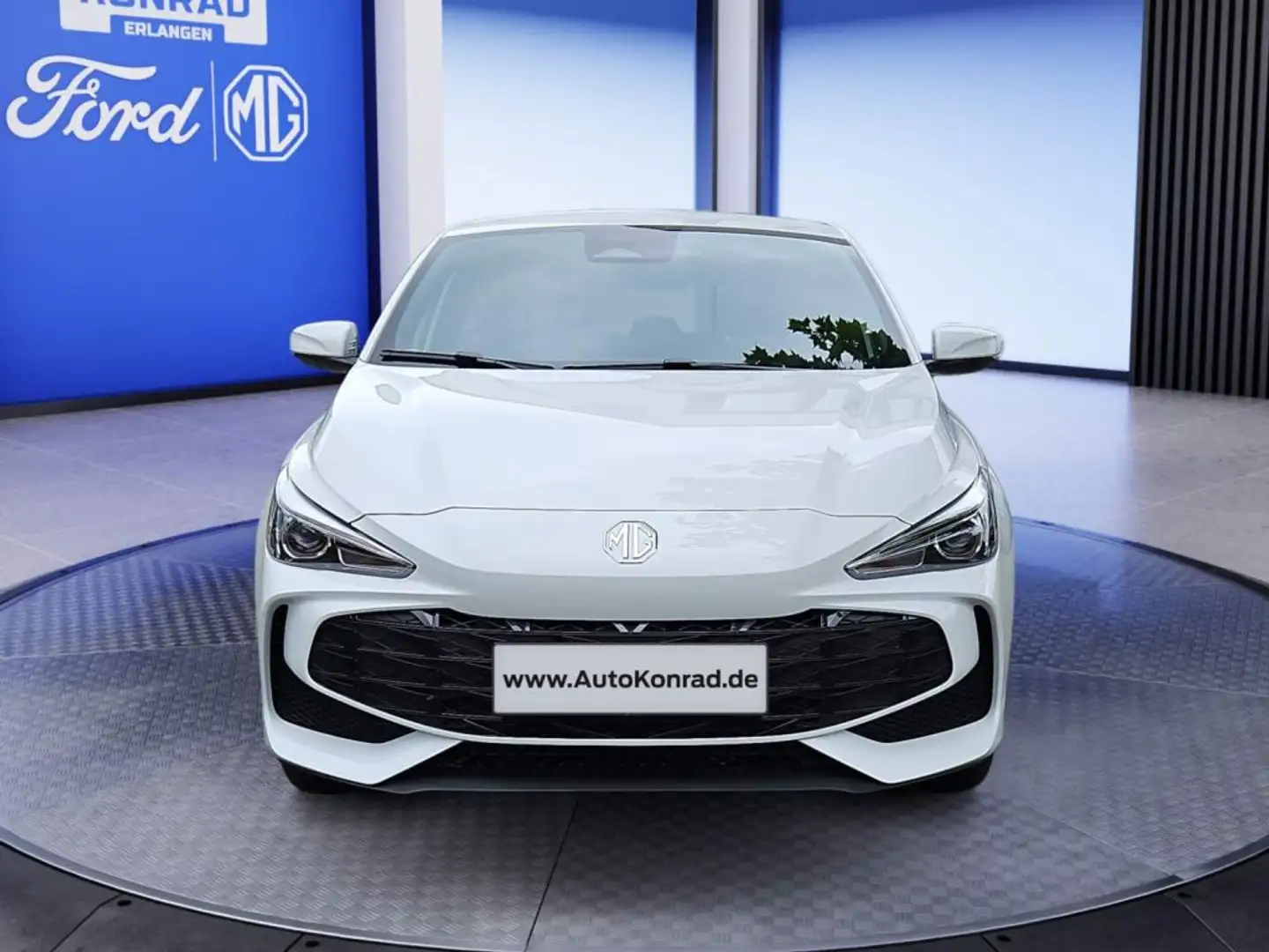 MG MG3 Hybrid+ Standard Wit - 2