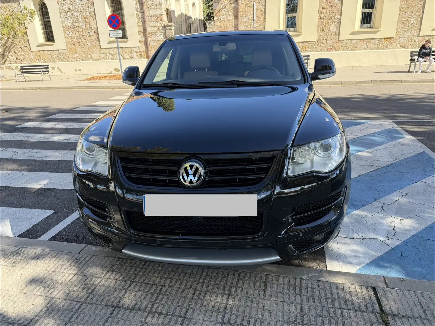 Volkswagen Touareg 3.0TDI V6 Individual Tiptronic - 2