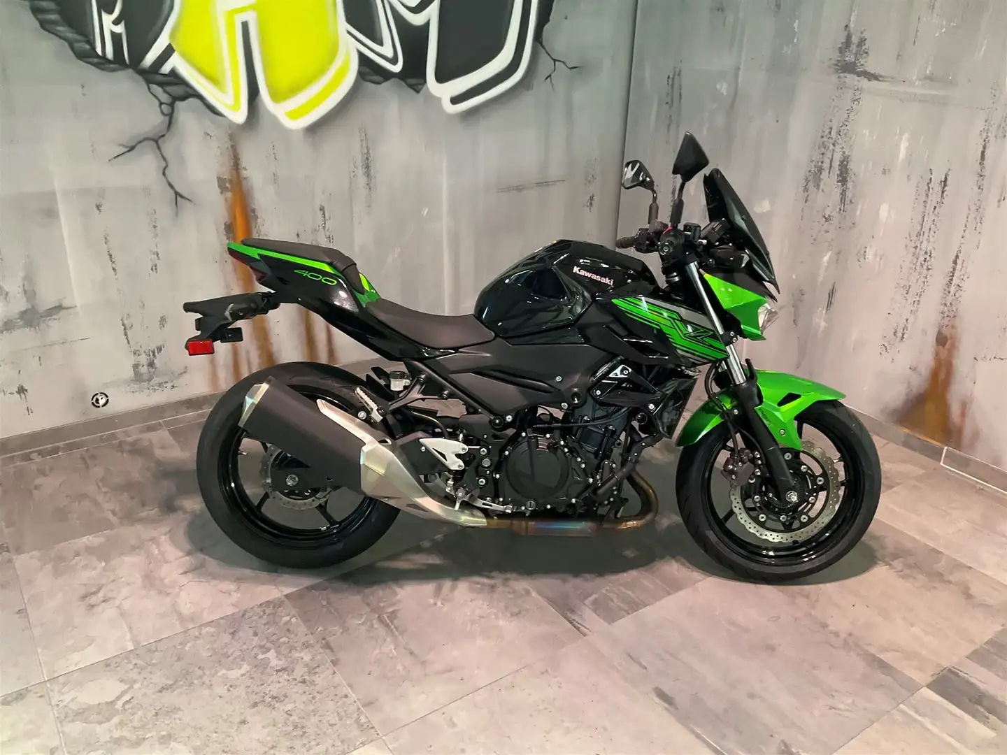 Kawasaki Z 400 Noir - 1