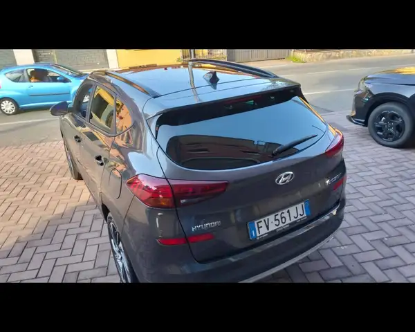 Hyundai Tucson view 4