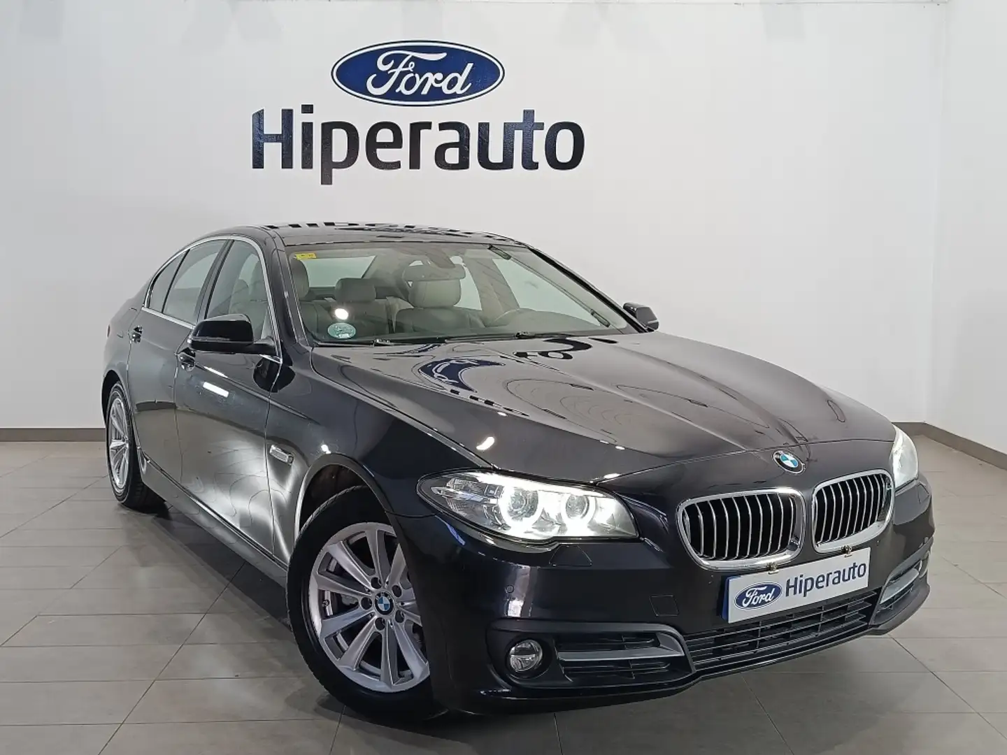 BMW 520 520dA Marrón - 1