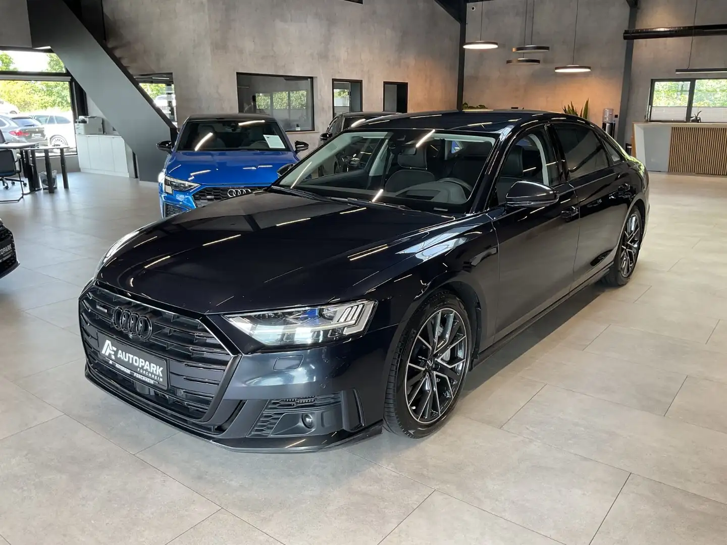 Audi A8 60 TDI Lang B&O Luftf. Standh. Massage 360° Blau - 1