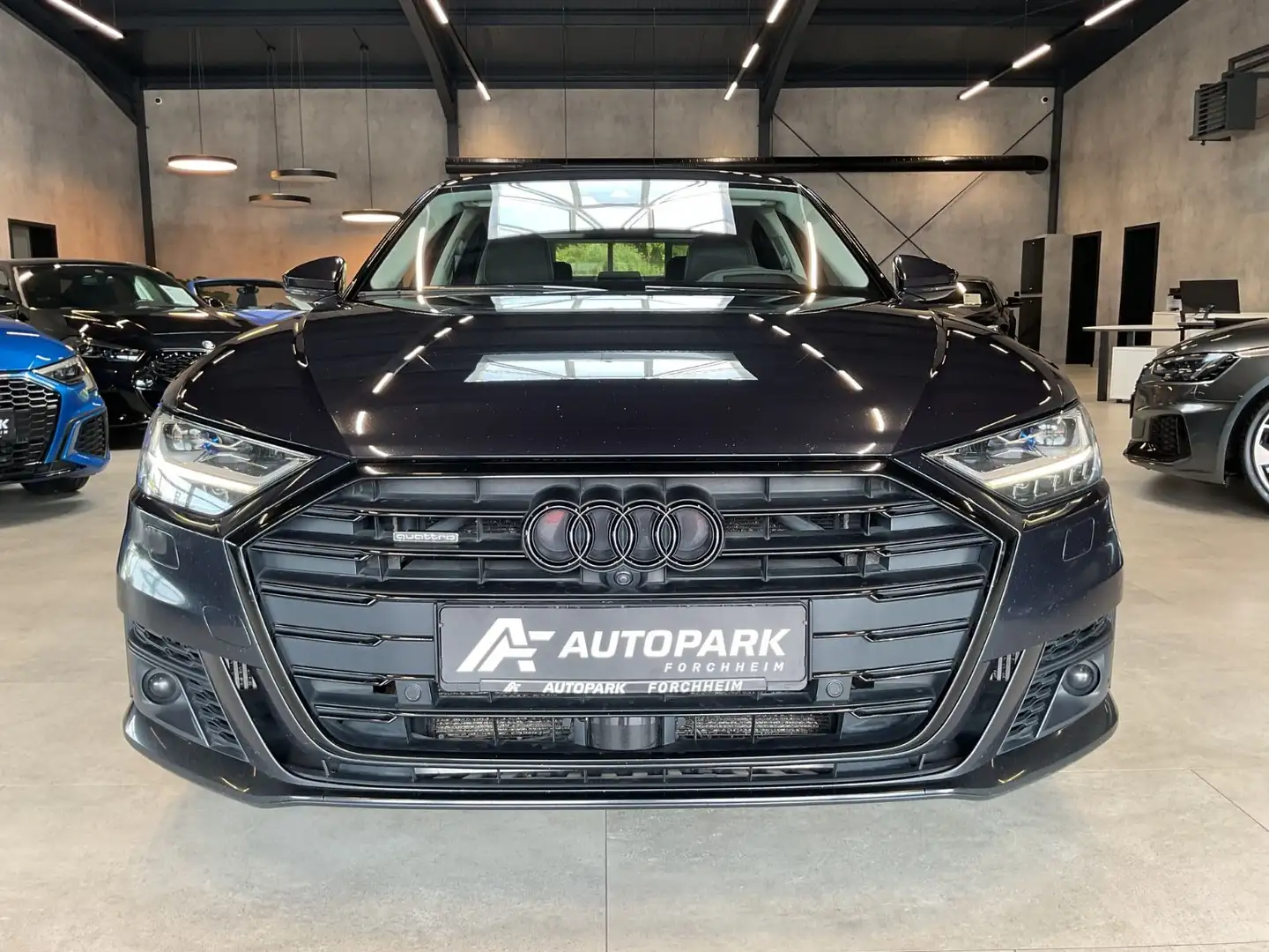 Audi A8 60 TDI Lang B&O Luftf. Standh. Massage 360° Blau - 2