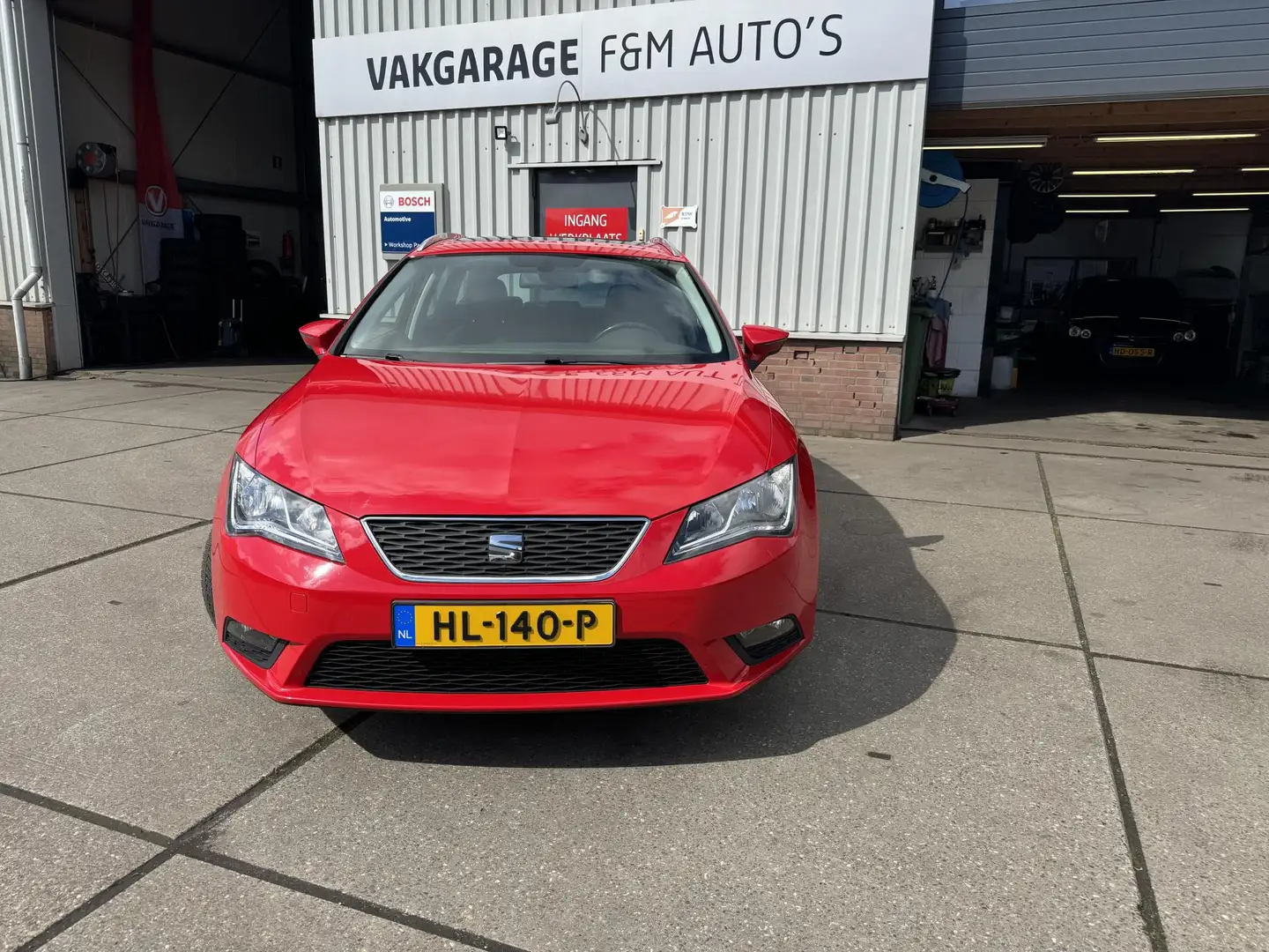 SEAT Leon ST 1.4 EcoTSI Style Connect Rood - 2