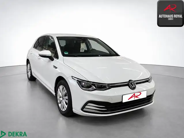 Volkswagen Golf view 2