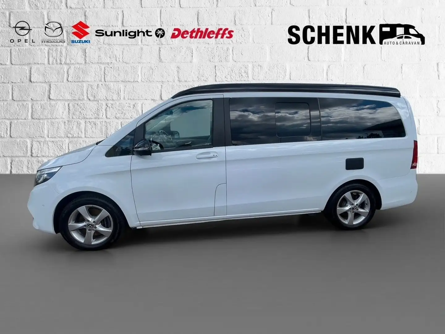 Mercedes-Benz V 220 V -Klasse Vito Marco Polo 220/250 d AMG White - 2