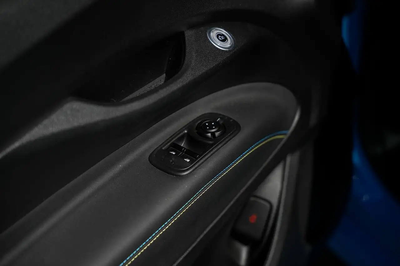 Abarth 500 2024 — фото 17