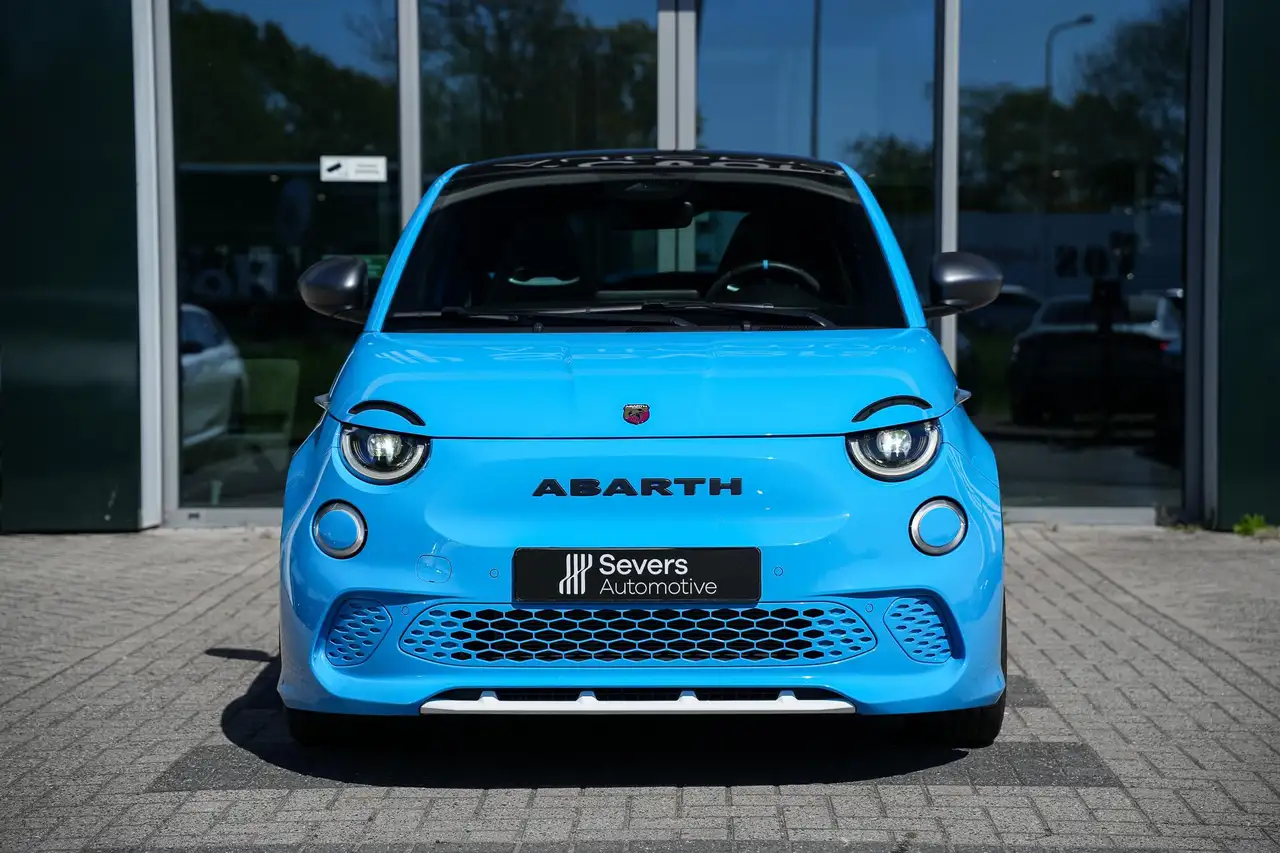 Abarth 500 2024 — фото 8