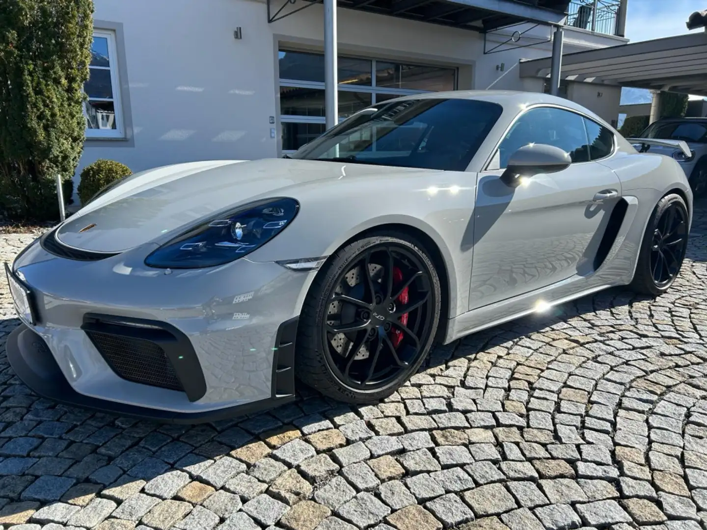 Porsche Cayman GT4 Clubsport|Chrono+|Kamera|CarPlay|Navi Šedá - 2