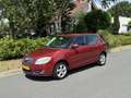 Skoda Fabia 1.6-16V Ambiente 105PK Automaat•Airco•Cruise Czerwony - thumbnail 1