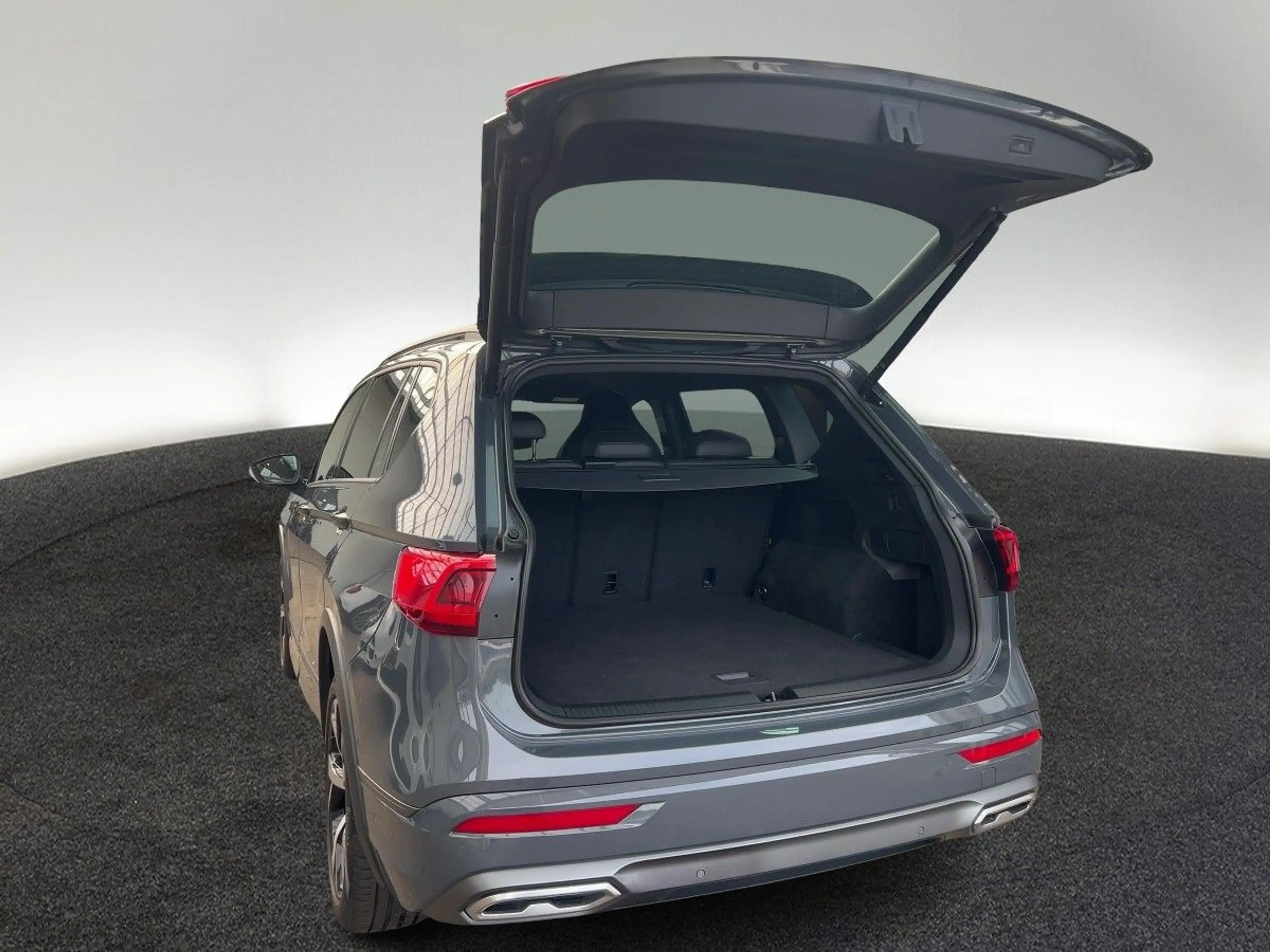 SEAT Tarraco 2.0 TDI FR 4Drive DSG Navi Link Sitzhzg — photo 9