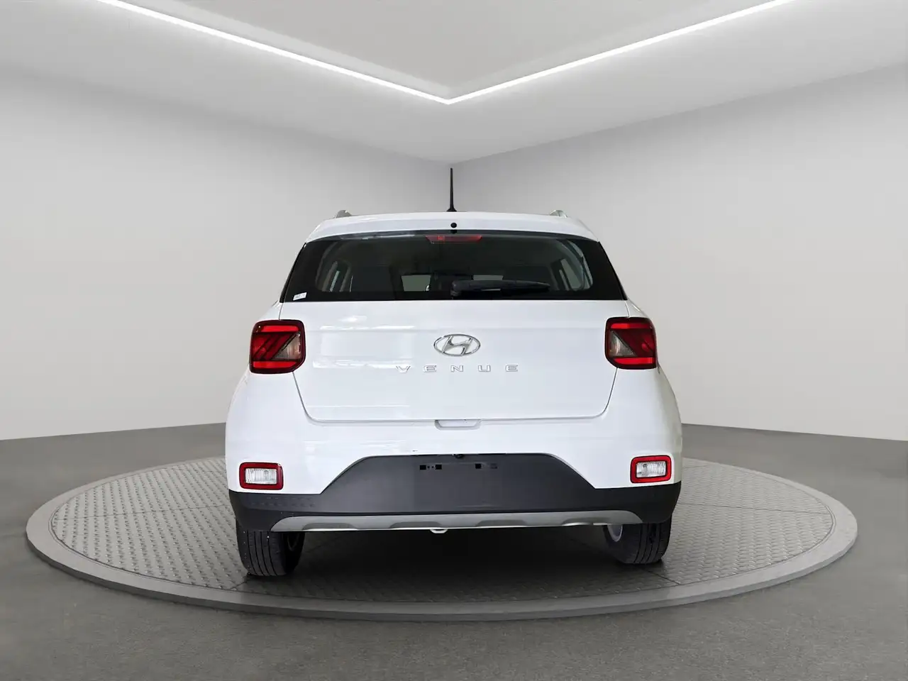 Hyundai Venue снимка Hyundai Venue