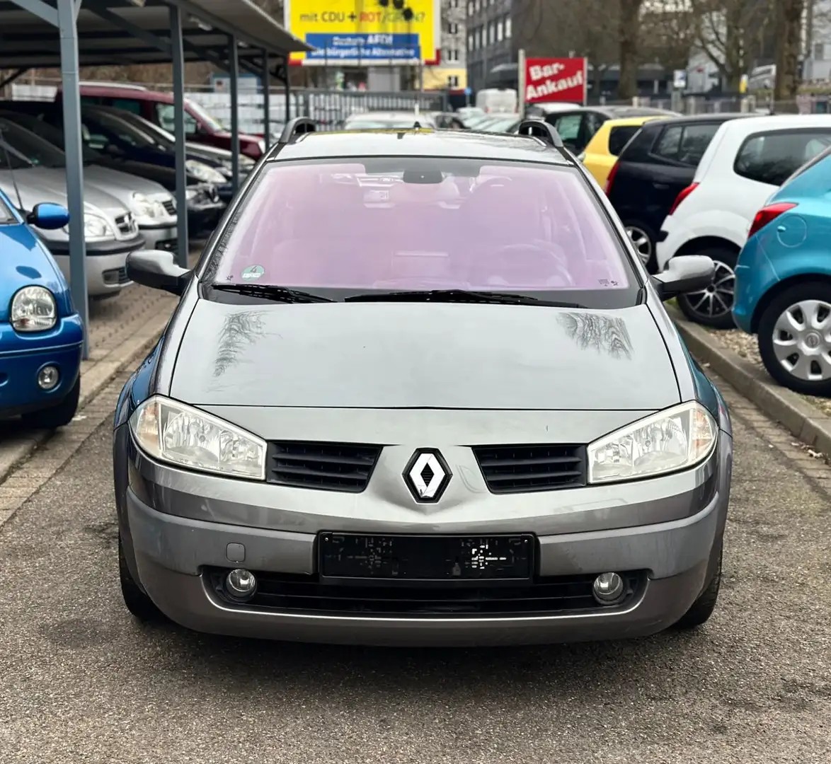 Renault Megane Grandtour Privilege 2.0*NAVI*AHK*SITZHZG* Grau - 2
