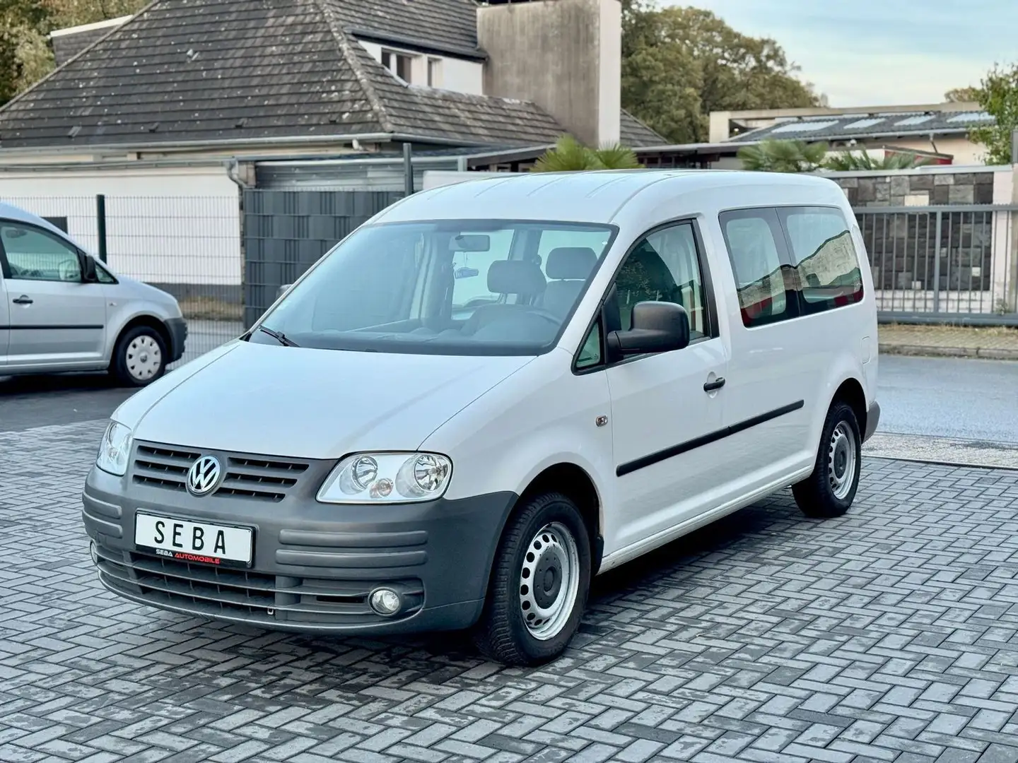 Volkswagen Caddy 1.6 Maxi '1.Hand'99.800KM'5-Sitzer'AHK' Weiß - 1