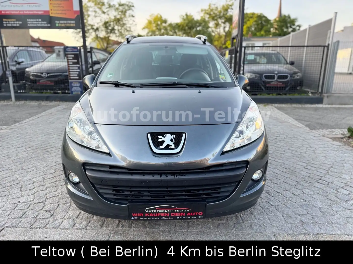 Peugeot 207 SW Tendance 95 VTi*5-Gang*2.Hand*Panorama*SH - 2