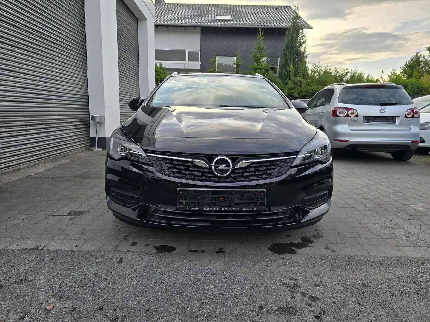 Opel Astra 1.2 Turbo Start/Stop Sports Tourer 2020 Noir - 1