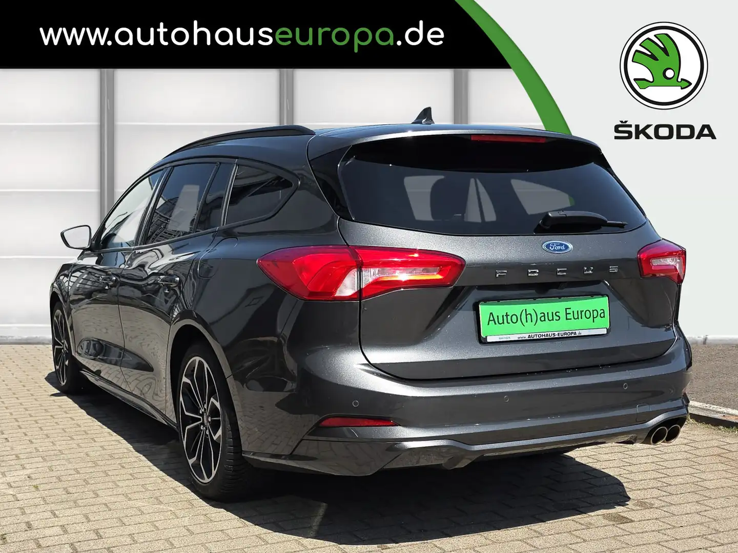 Ford Focus Turnier 1.5 Automatik ST-Line ACC Navi KlimaA Kam Grau - 2