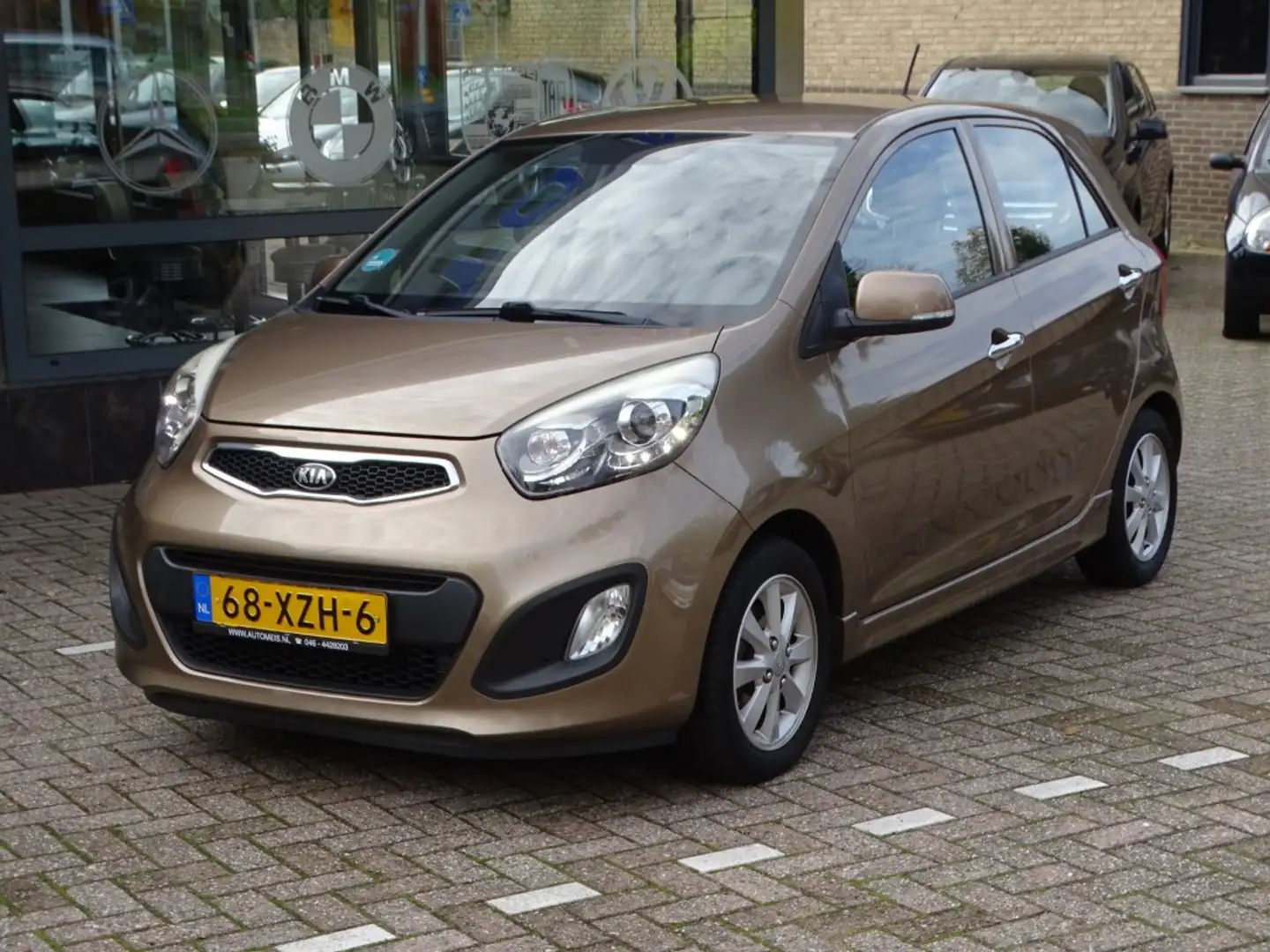 Kia Picanto 1.2 CVVT ISG Super Pack Airco 5 DeursElek. Ramen Brun - 2