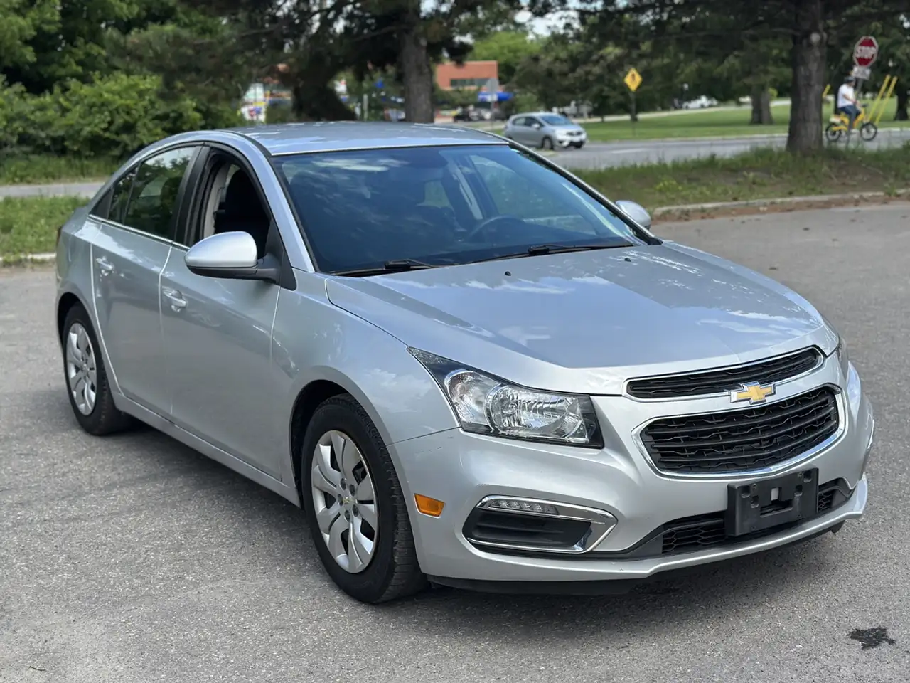 Chevrolet Cruze photo Chevrolet Cruze