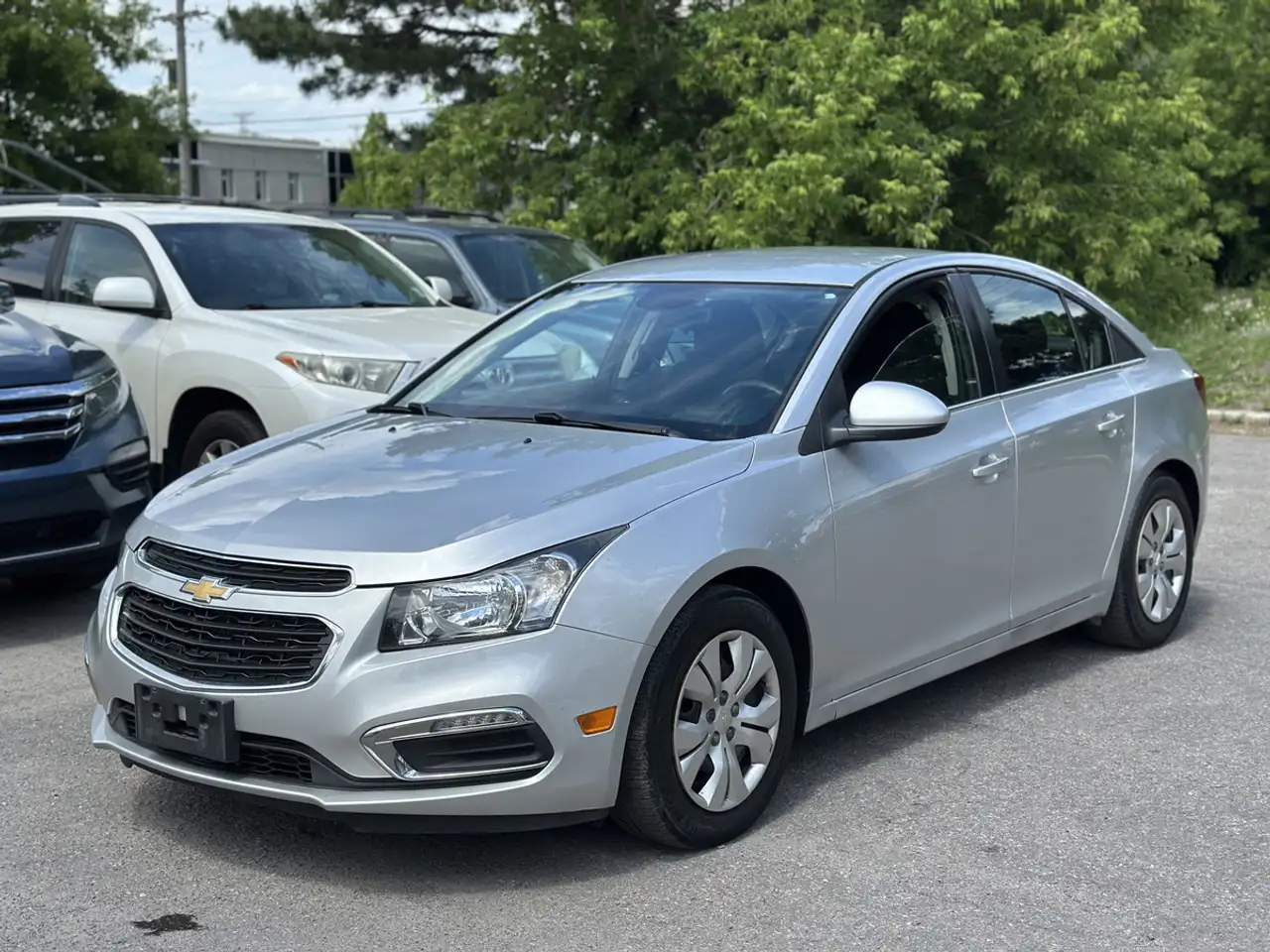 Chevrolet Cruze photo Chevrolet Cruze